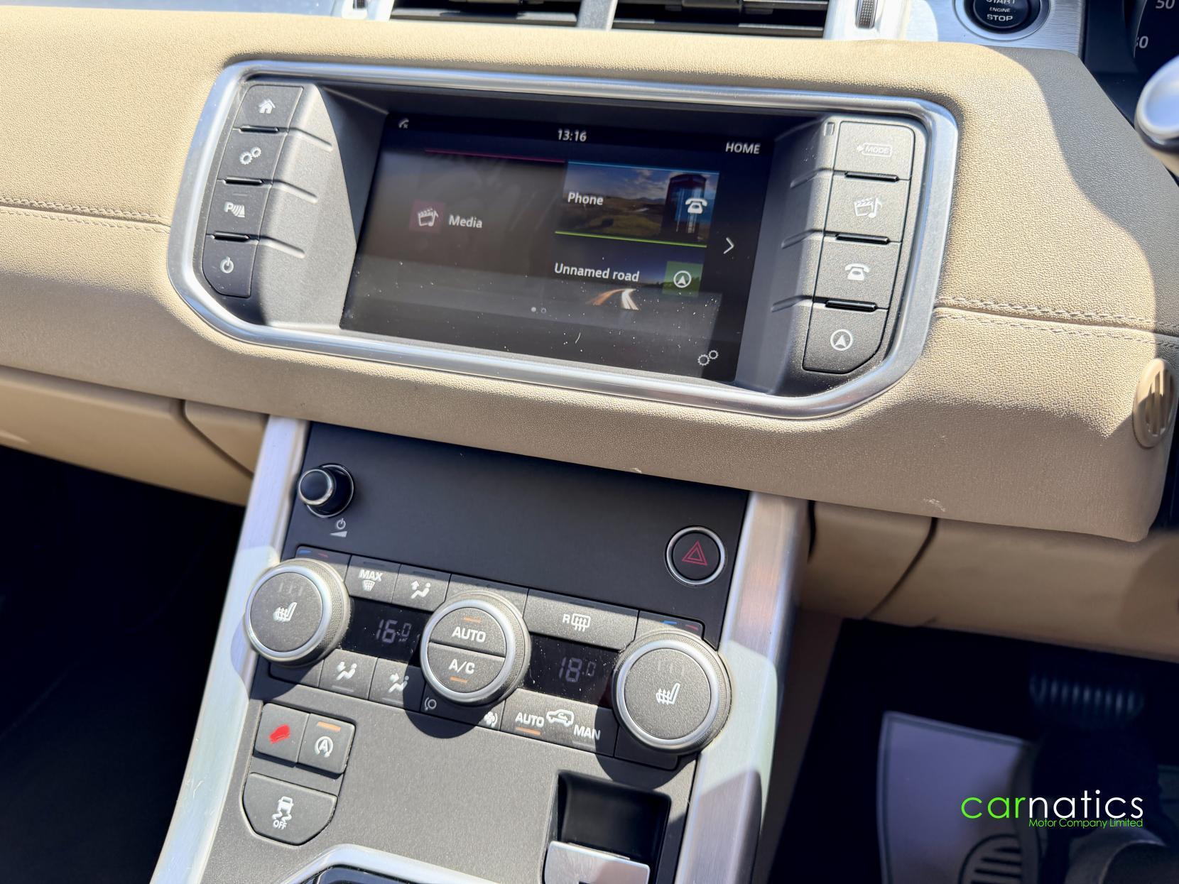 Land Rover Range Rover Evoque view 24
