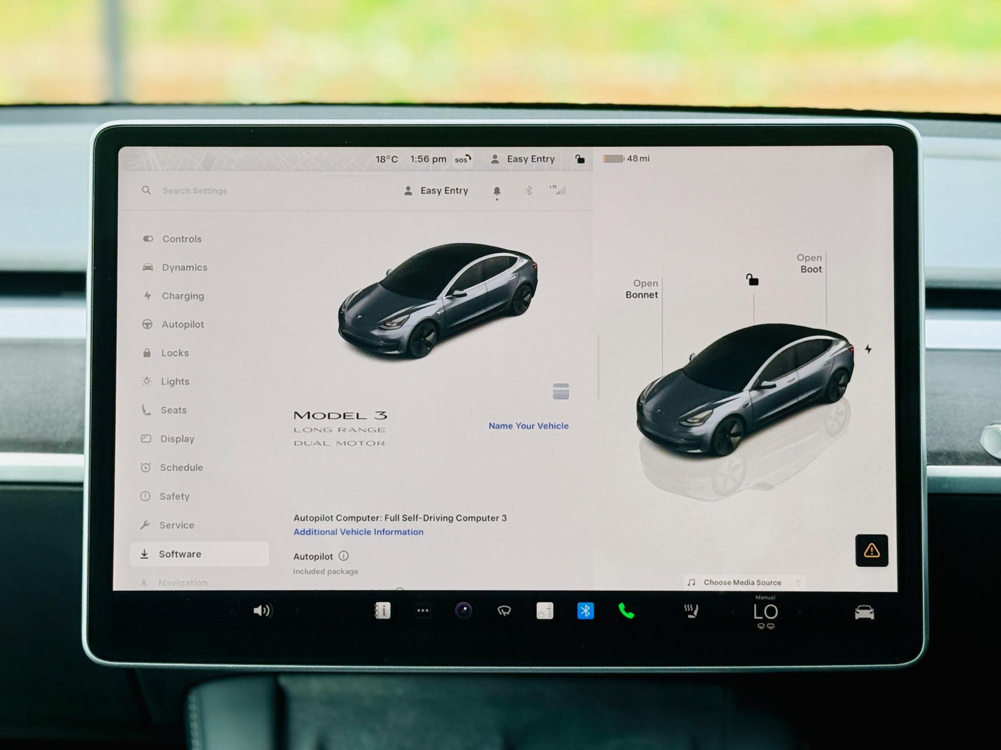 Tesla Model 3 view 18