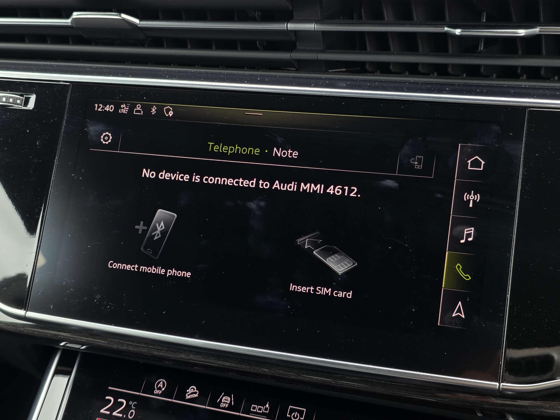 Audi Q8 view 37