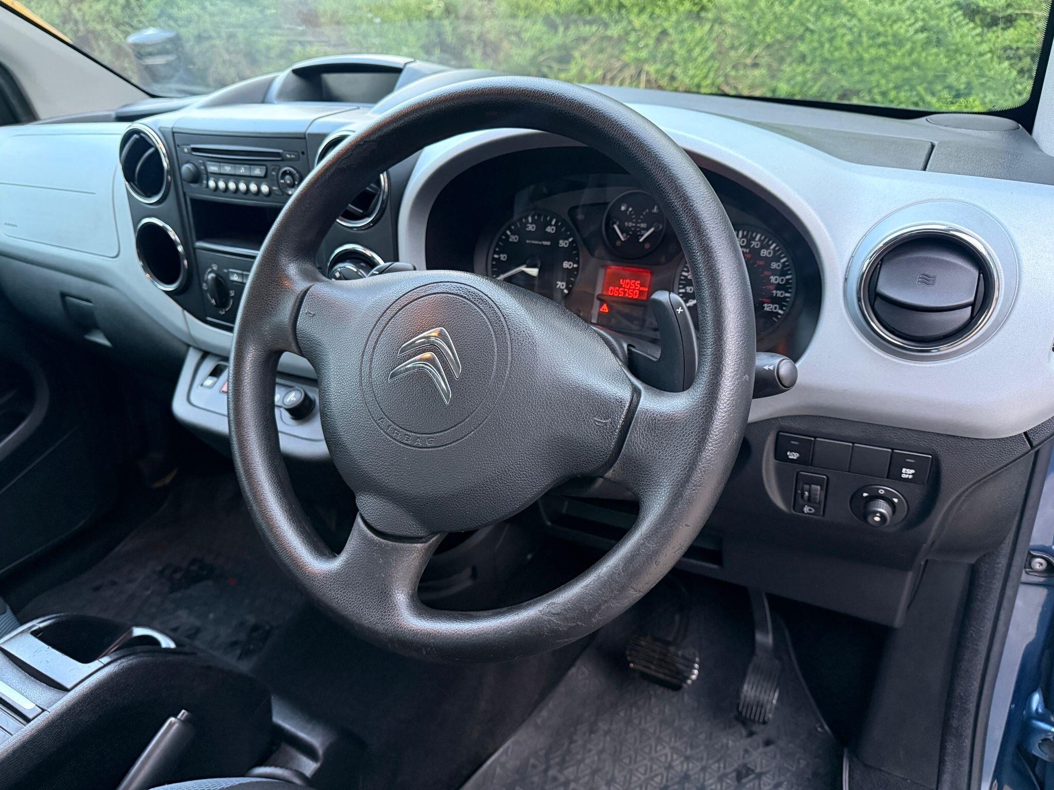 Citroen Berlingo view 9