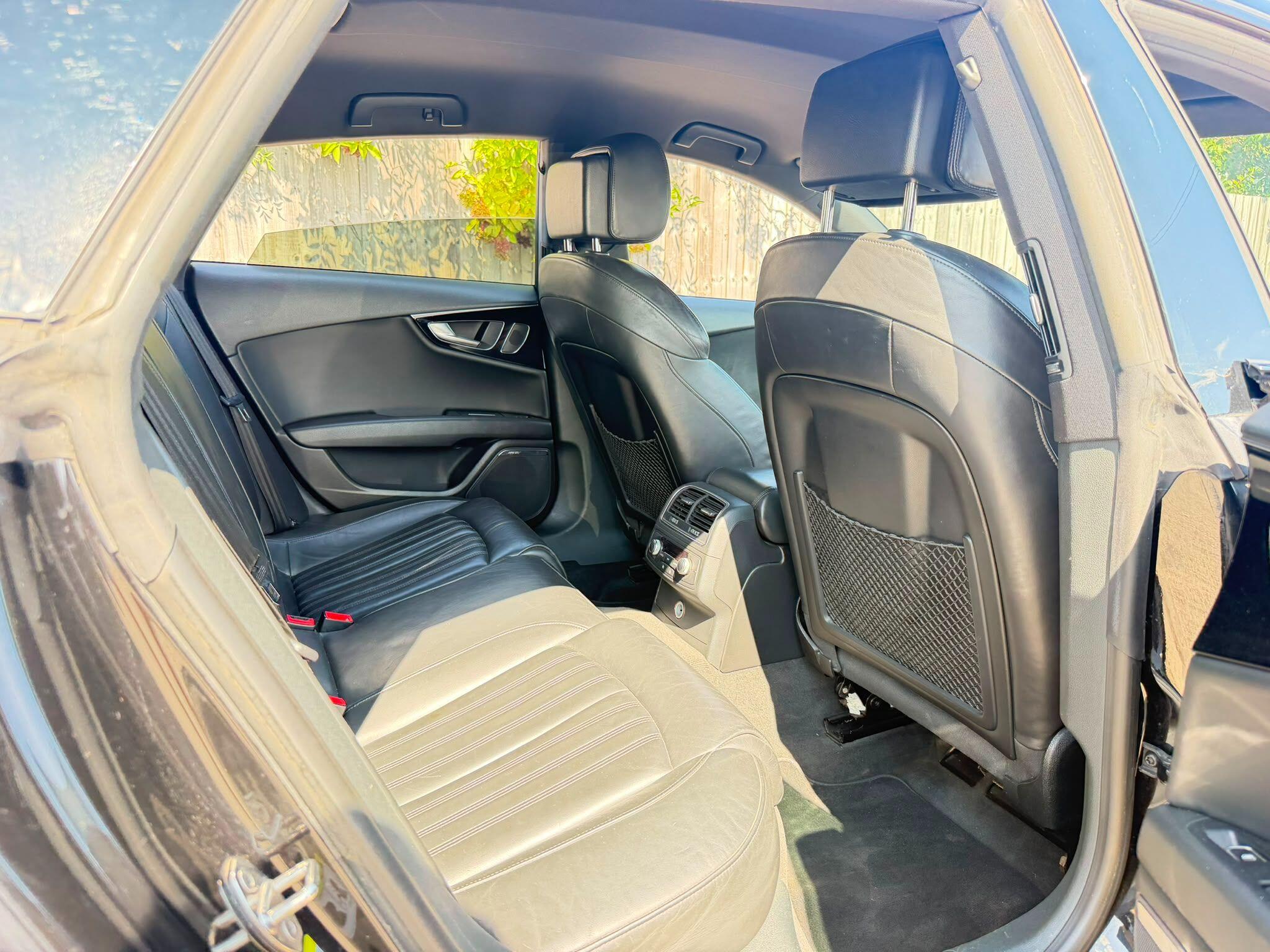 Audi A7 view 13