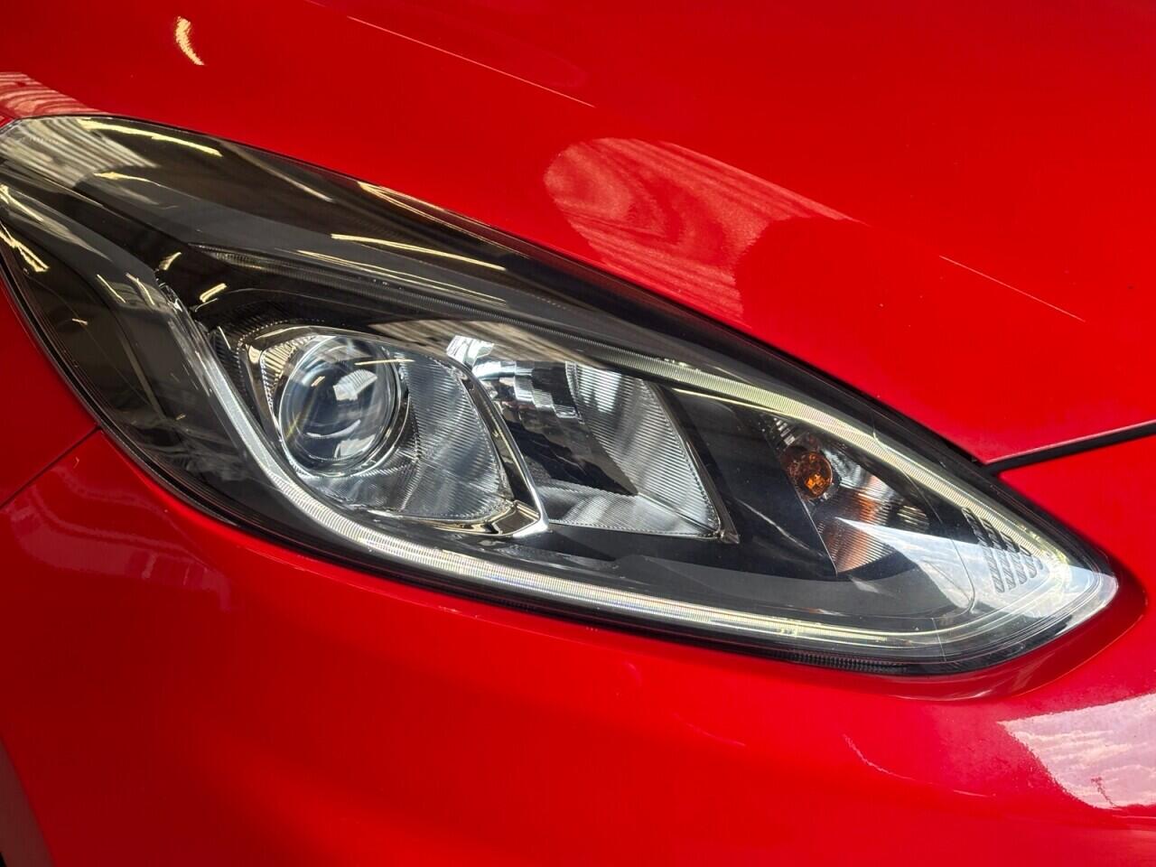 Ford Fiesta view 38