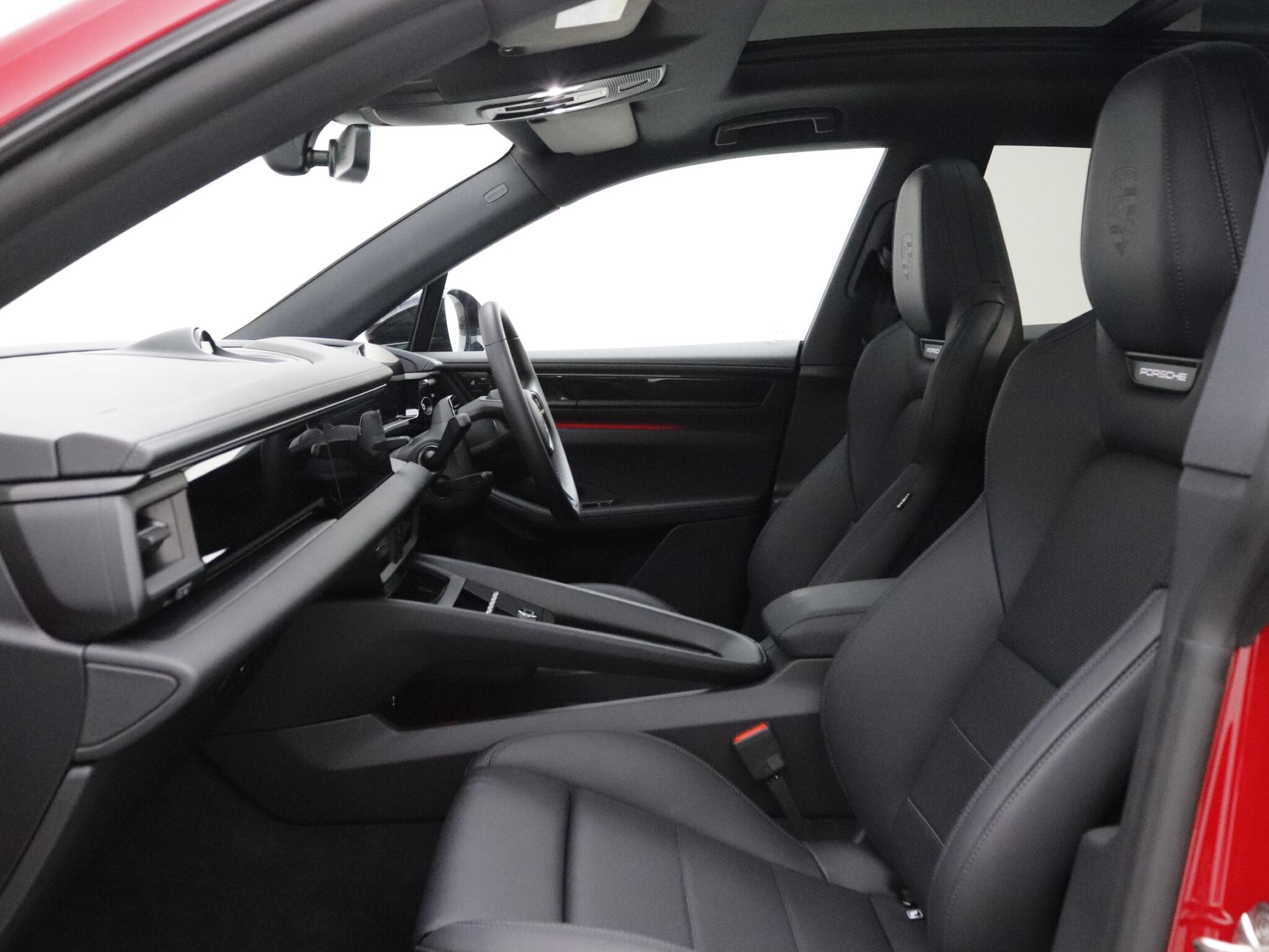 Porsche Macan view 39