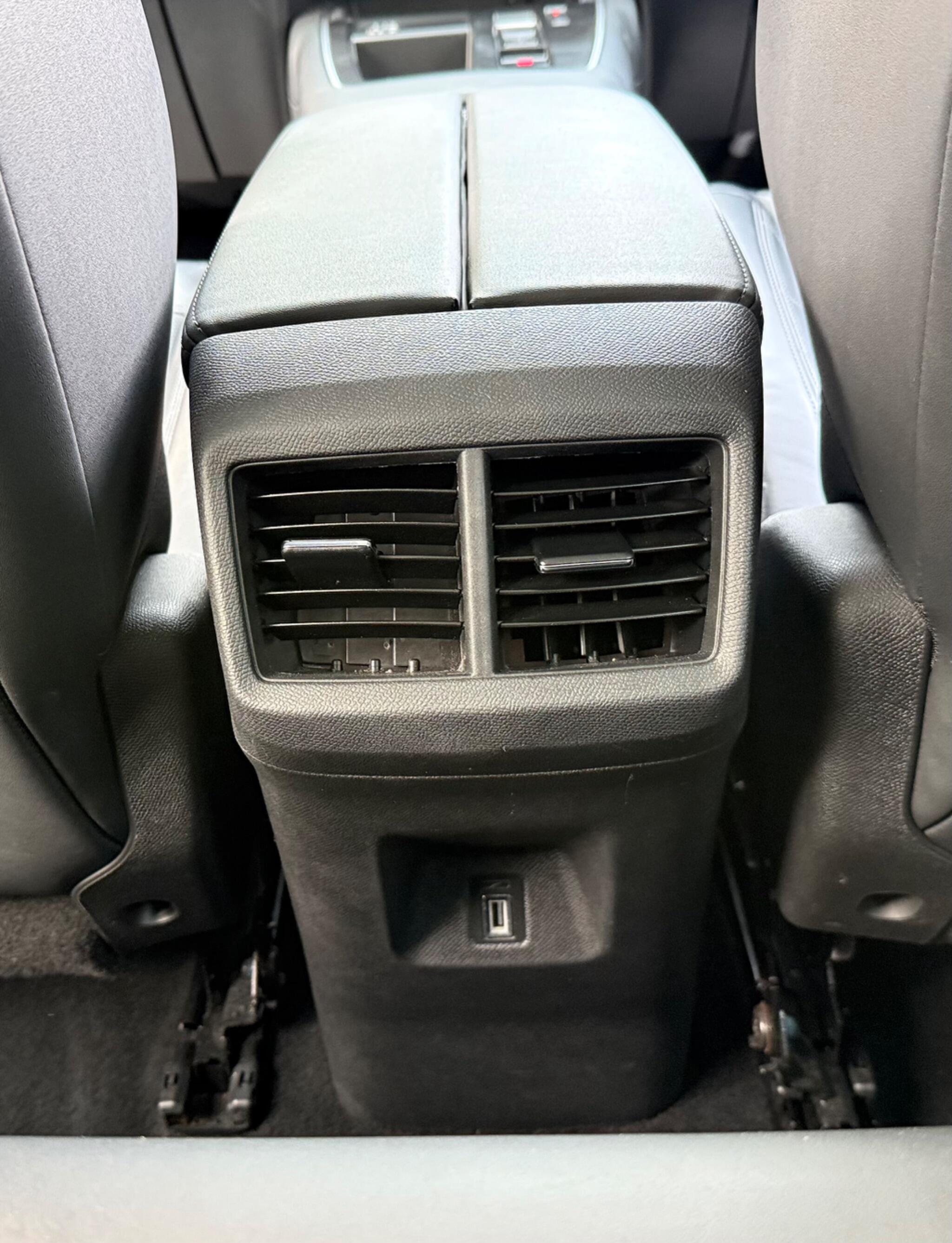 Citroen C5 Aircross view 30