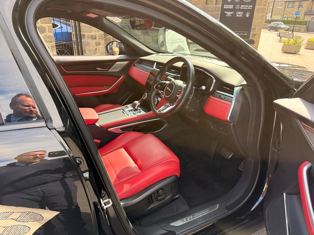 Jaguar F-Pace view 27