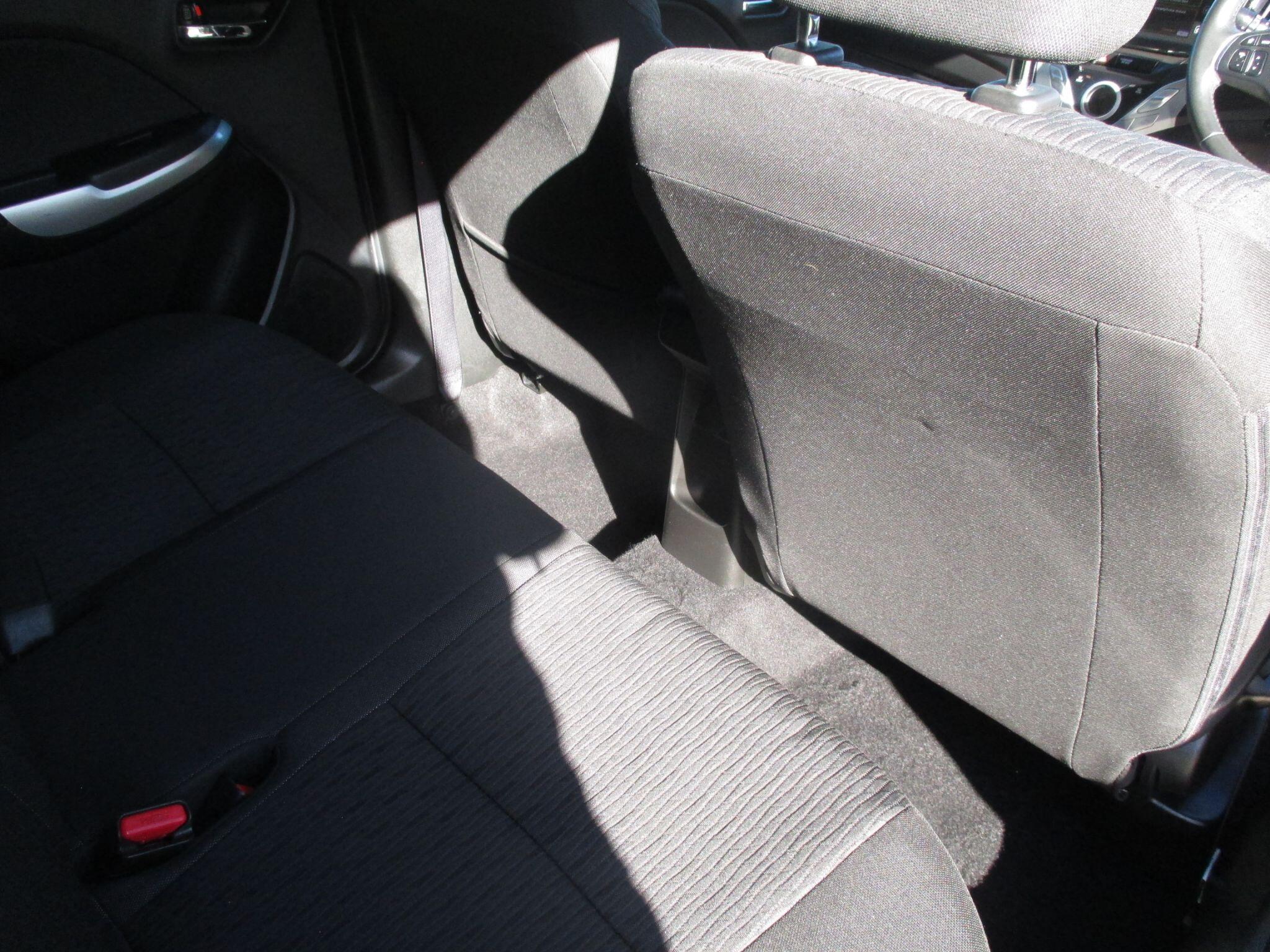 Suzuki Baleno view 25