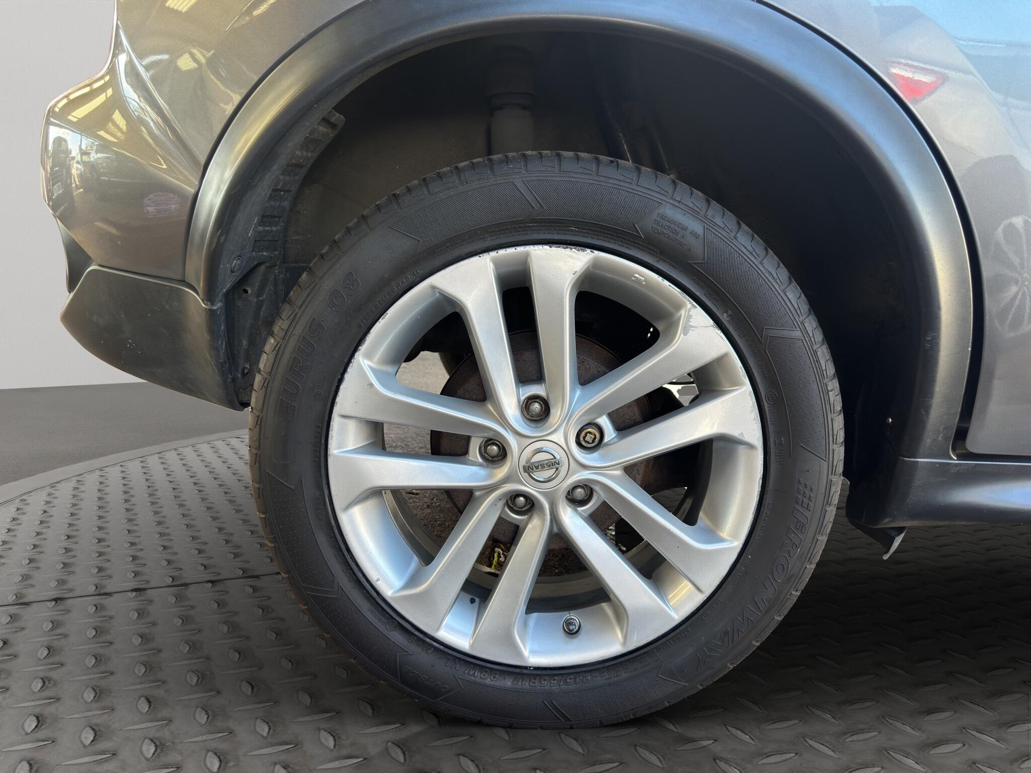 Nissan Juke view 28