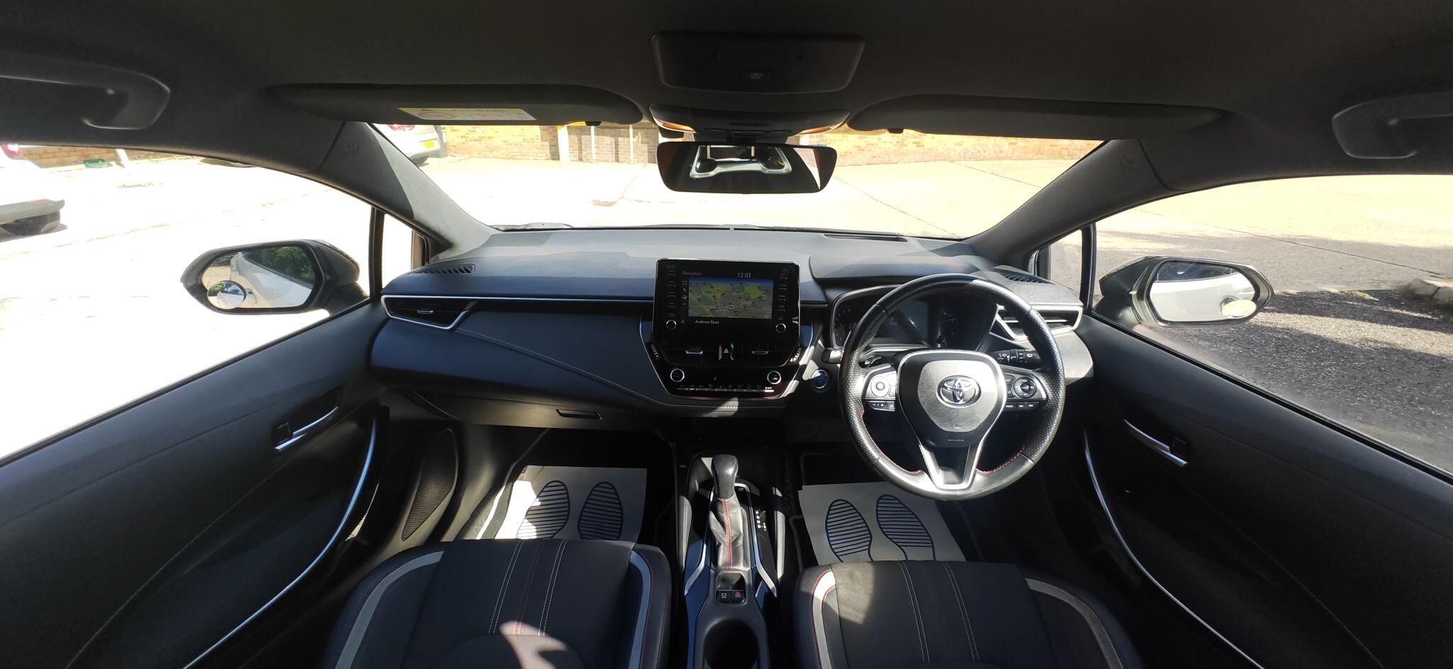 Toyota Corolla view 18