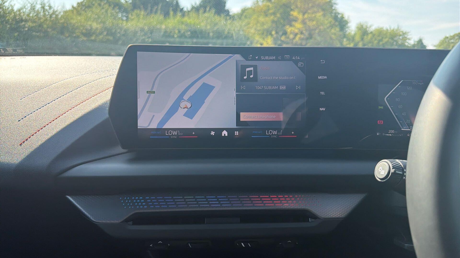 BMW 2 Series view 8
