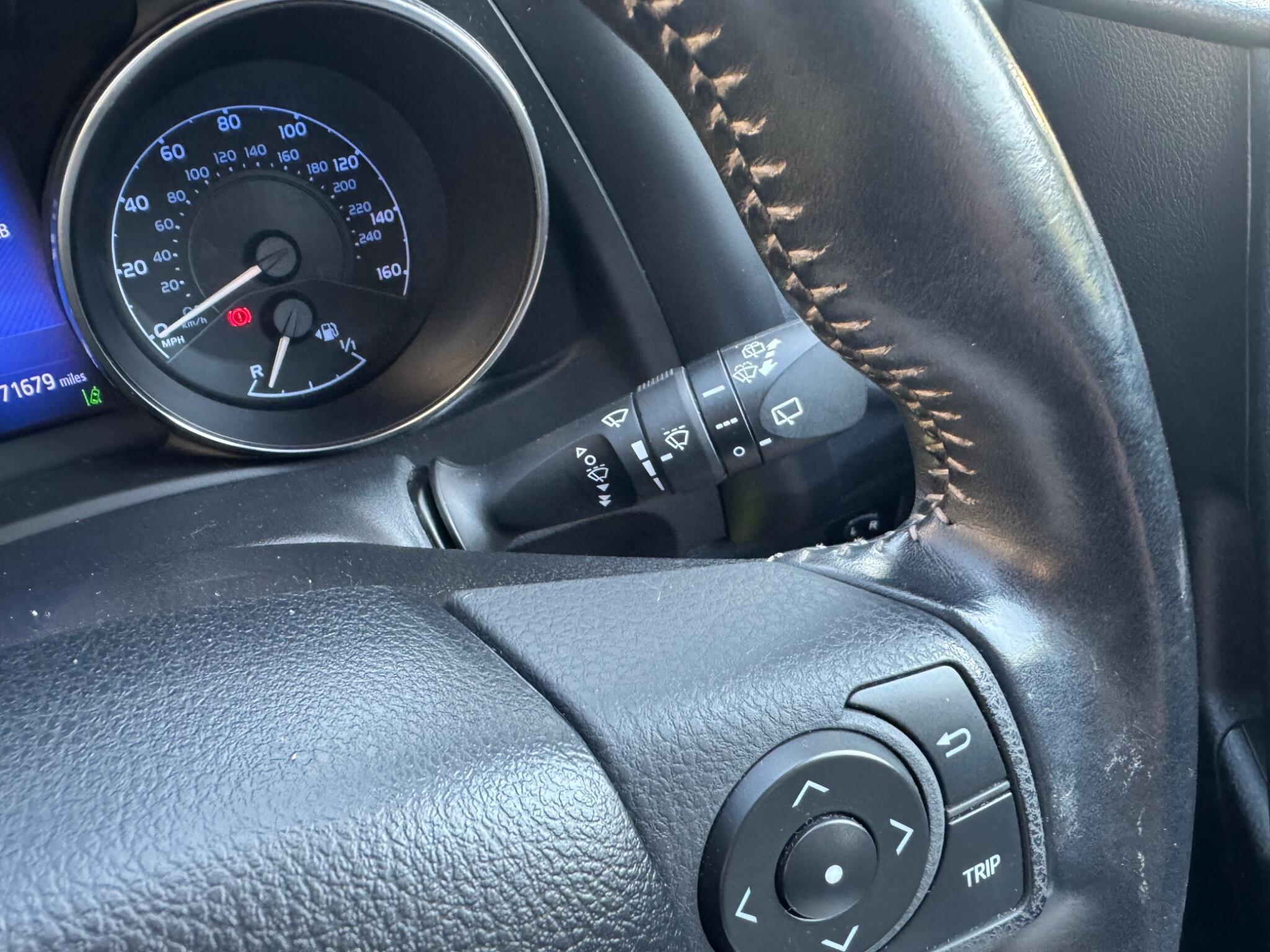 Toyota Auris view 78