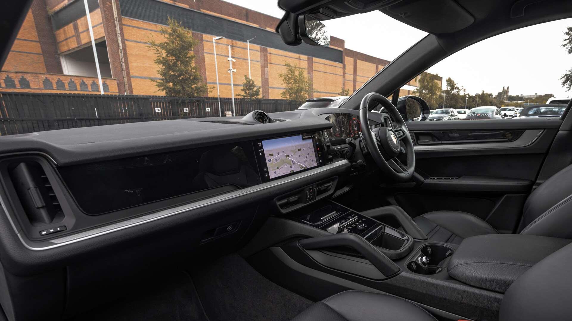 Porsche Cayenne view 5