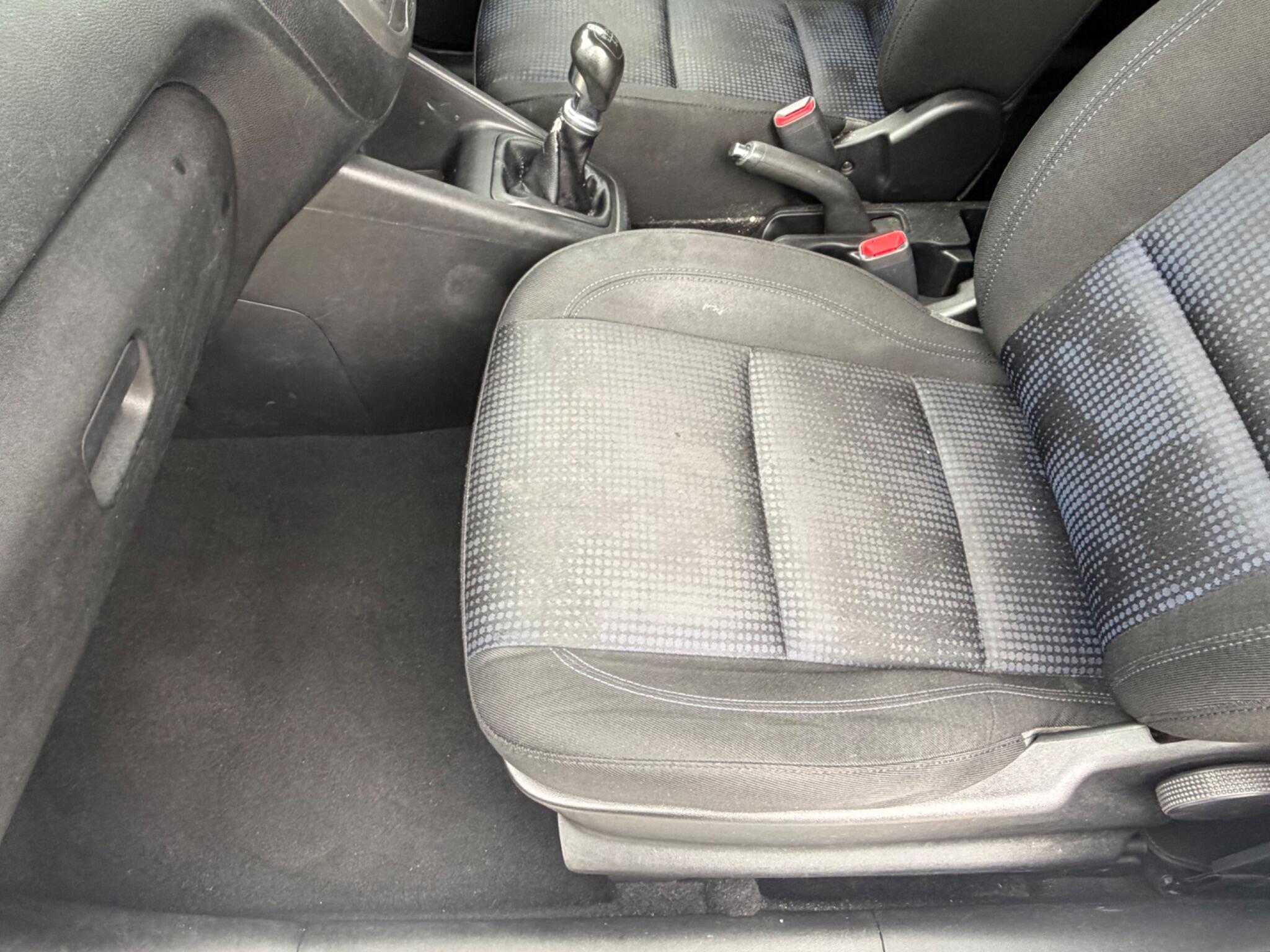 Hyundai Ix20 view 35
