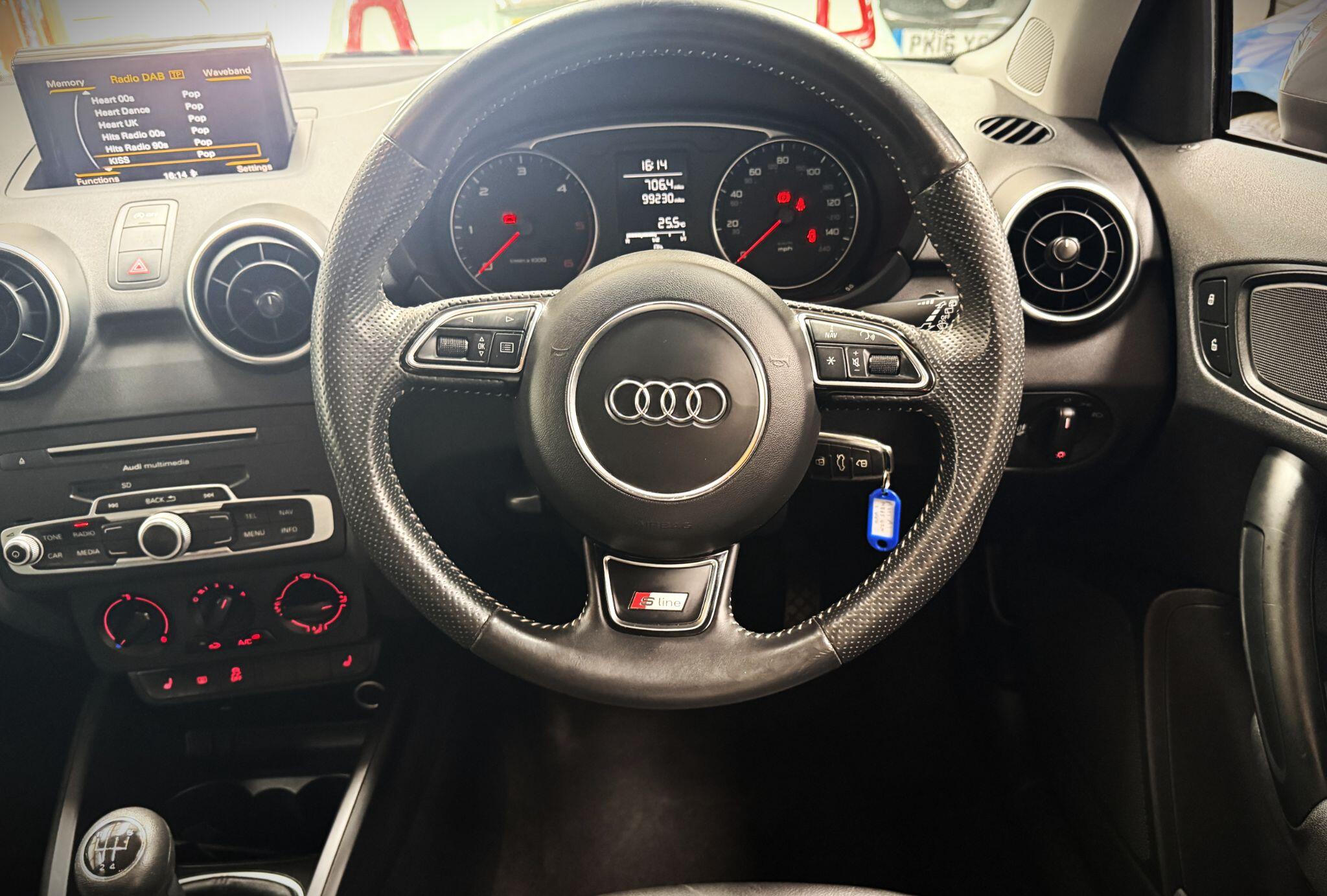 Audi A1 view 4