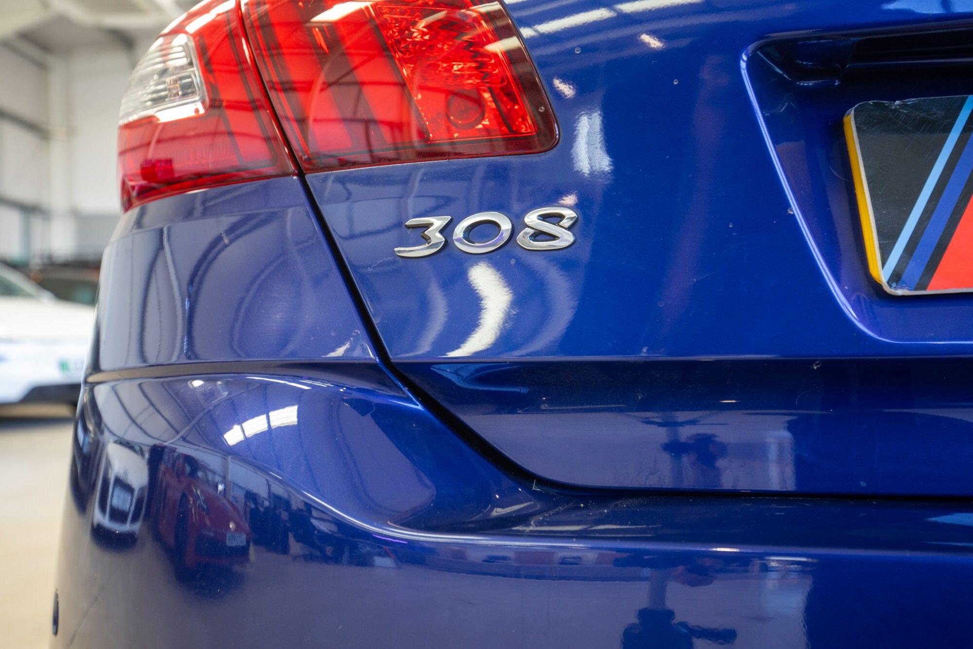 Peugeot 308 view 15