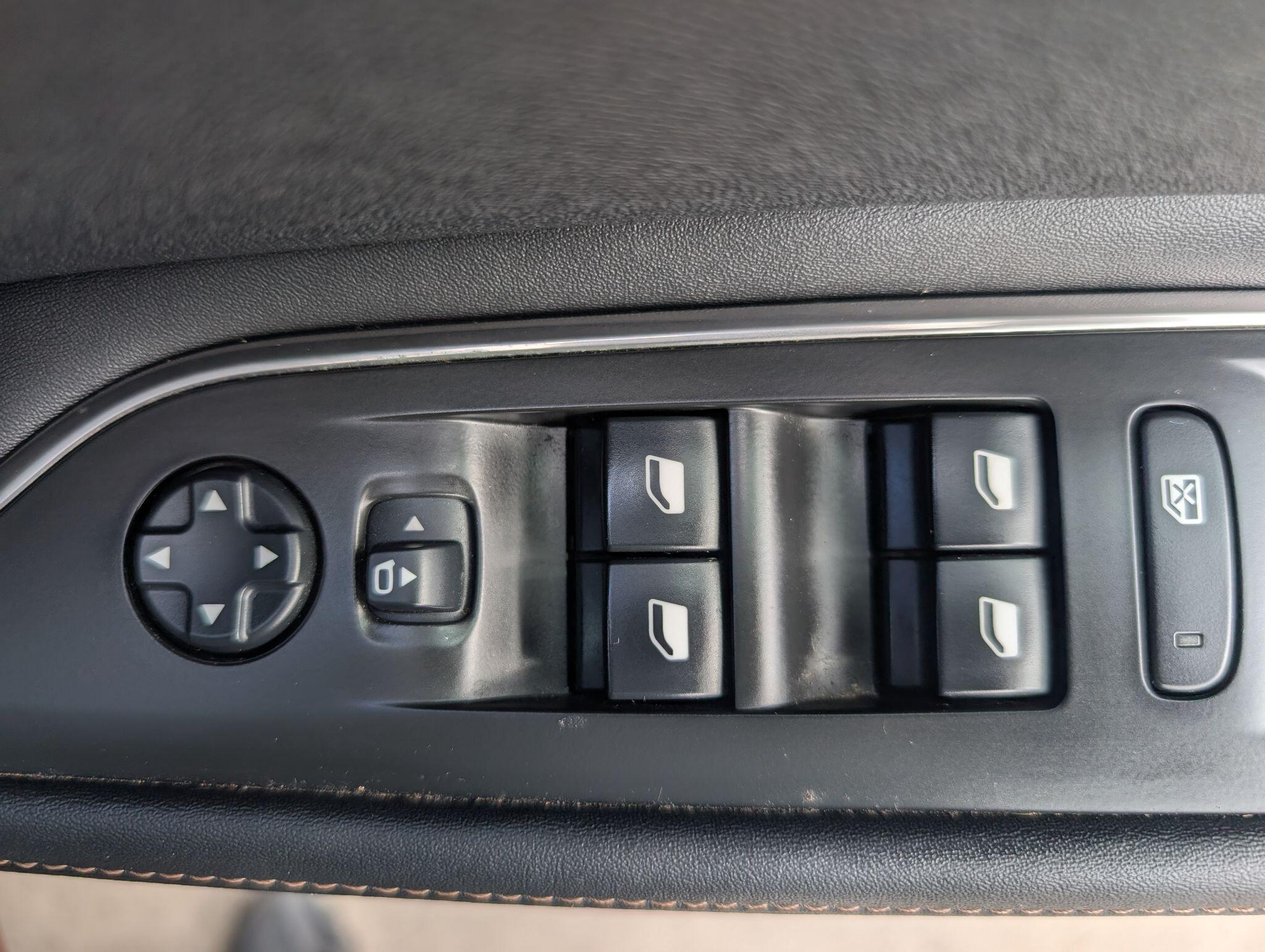 Peugeot 3008 view 29