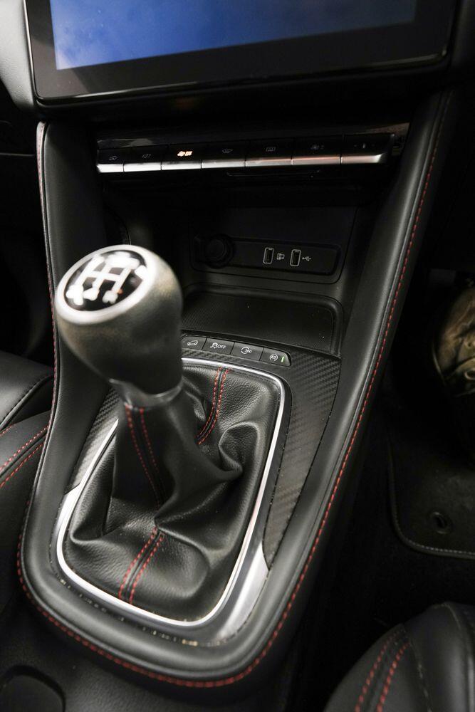 MG ZS view 20