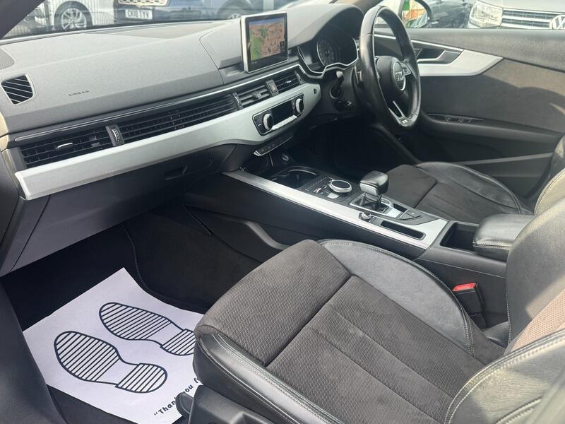 Audi A4 view 26