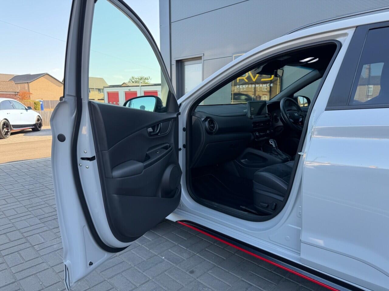Hyundai Kona view 11