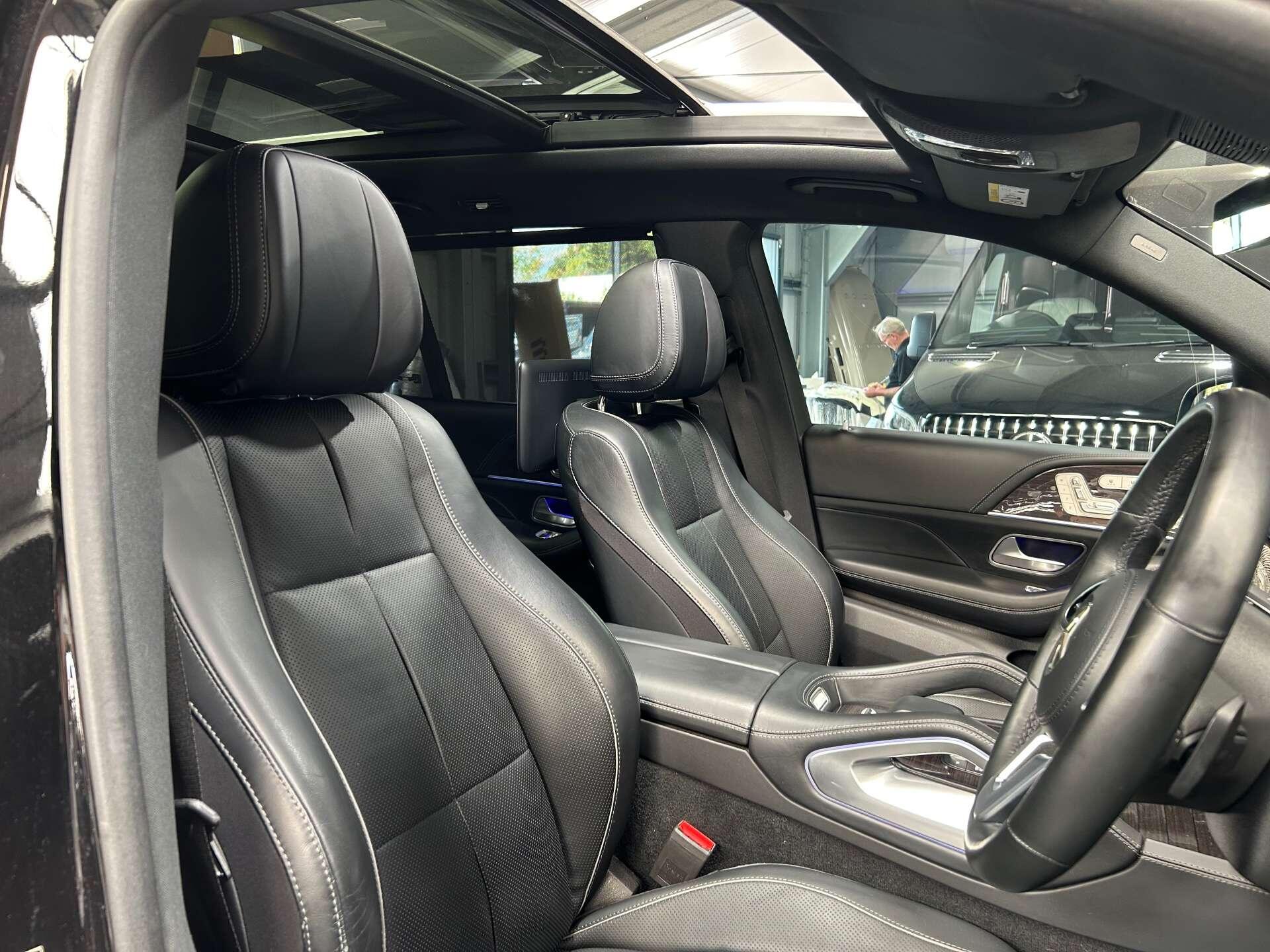 Mercedes-Benz GLS view 41