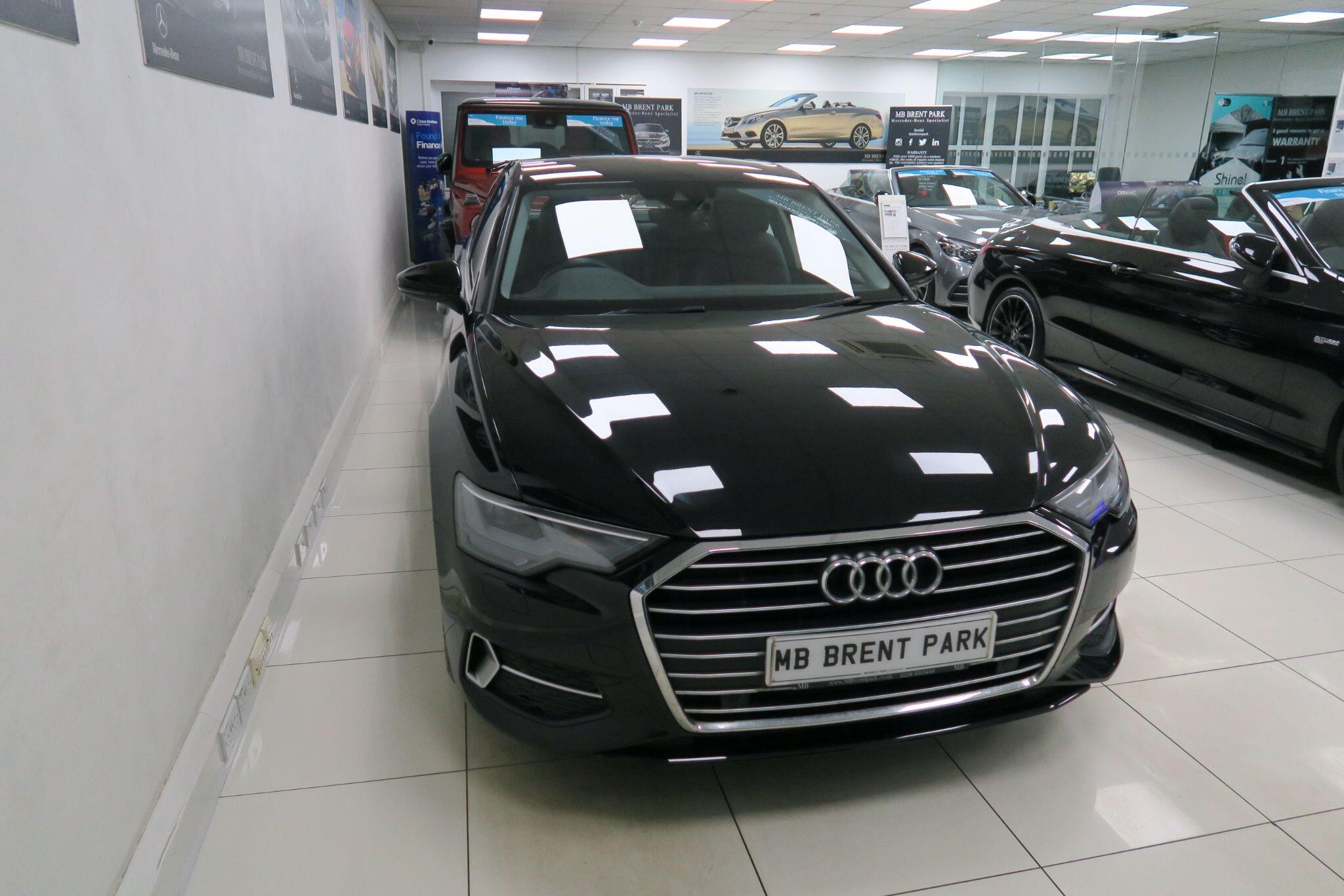Audi A6 view 4