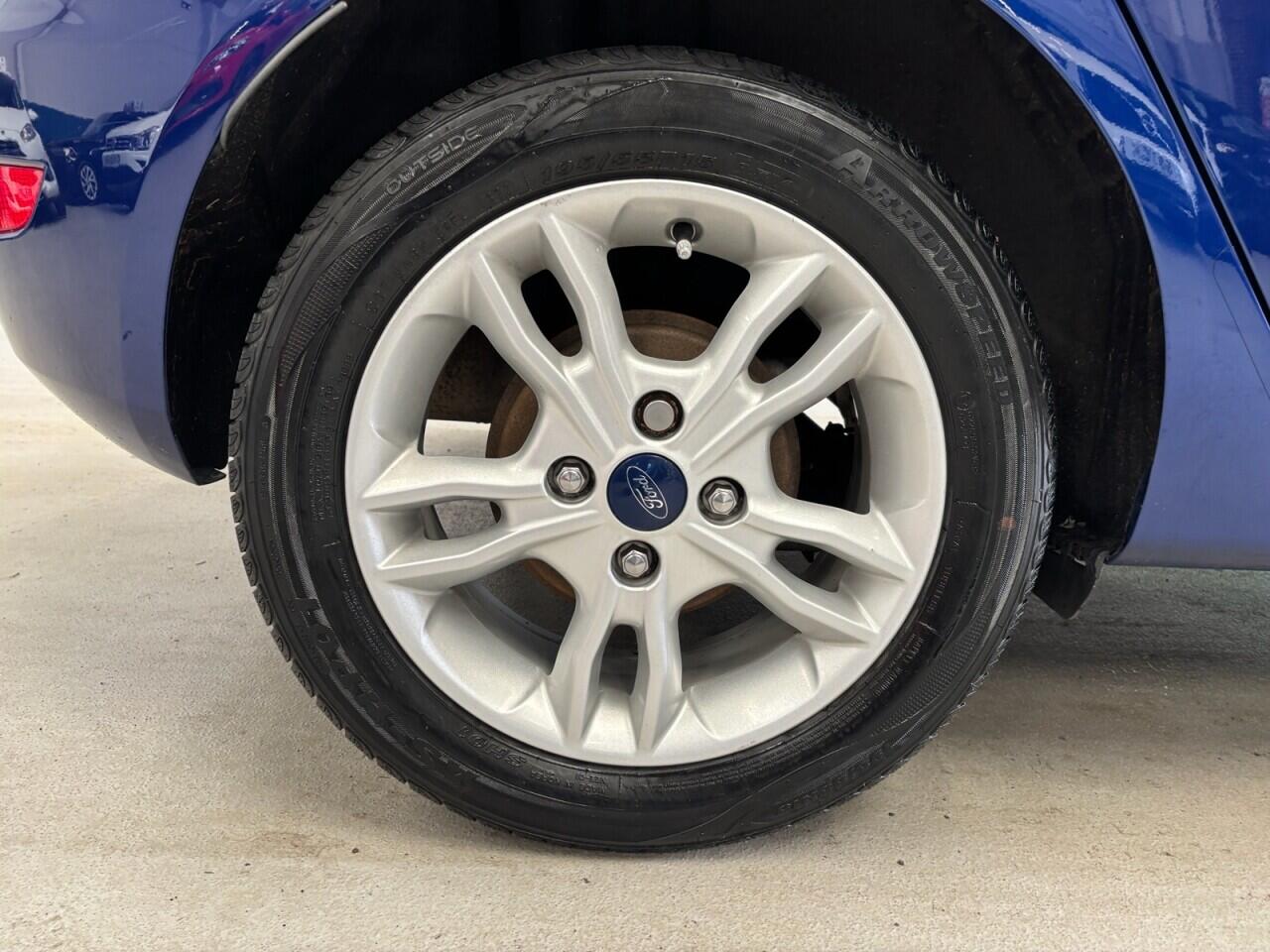 Ford Fiesta view 15