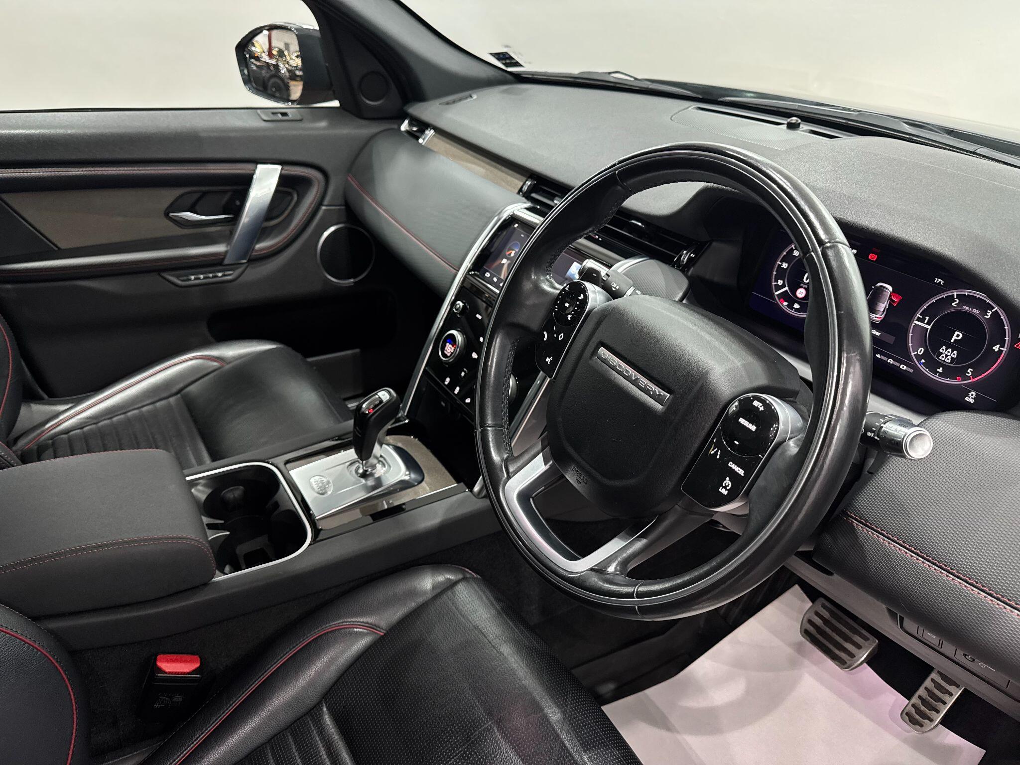 Land Rover Discovery Sport view 29