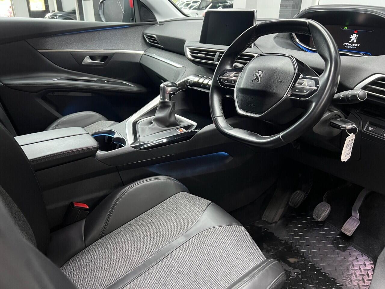Peugeot 3008 view 37