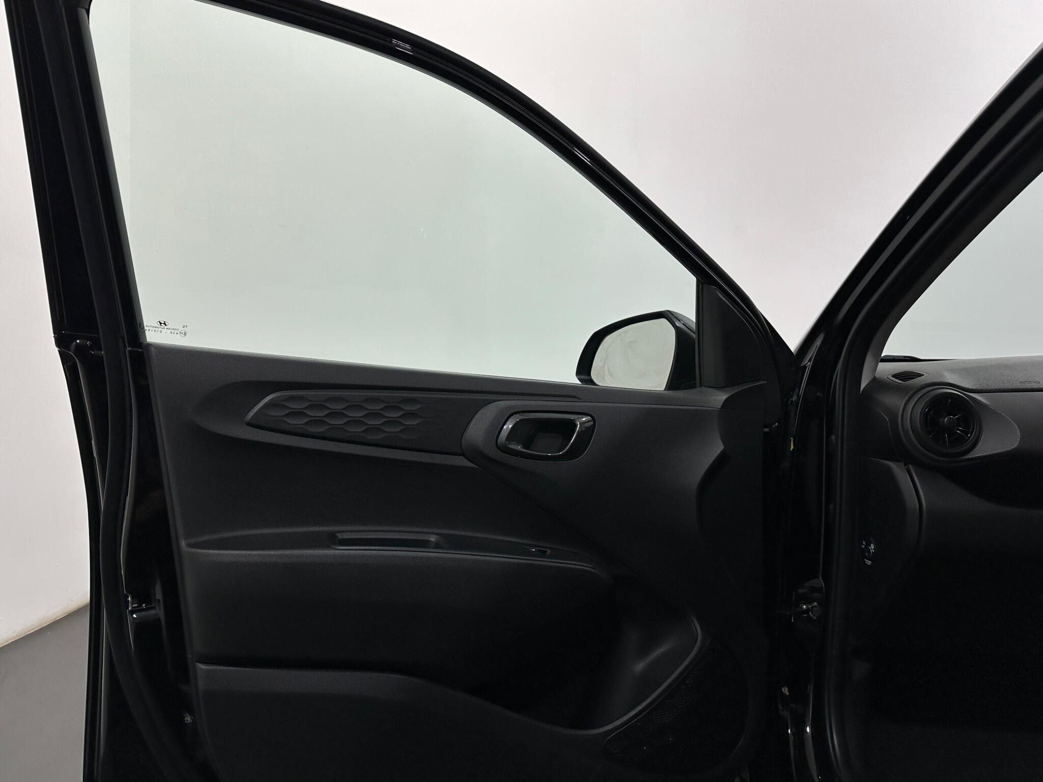 Hyundai I10 view 33