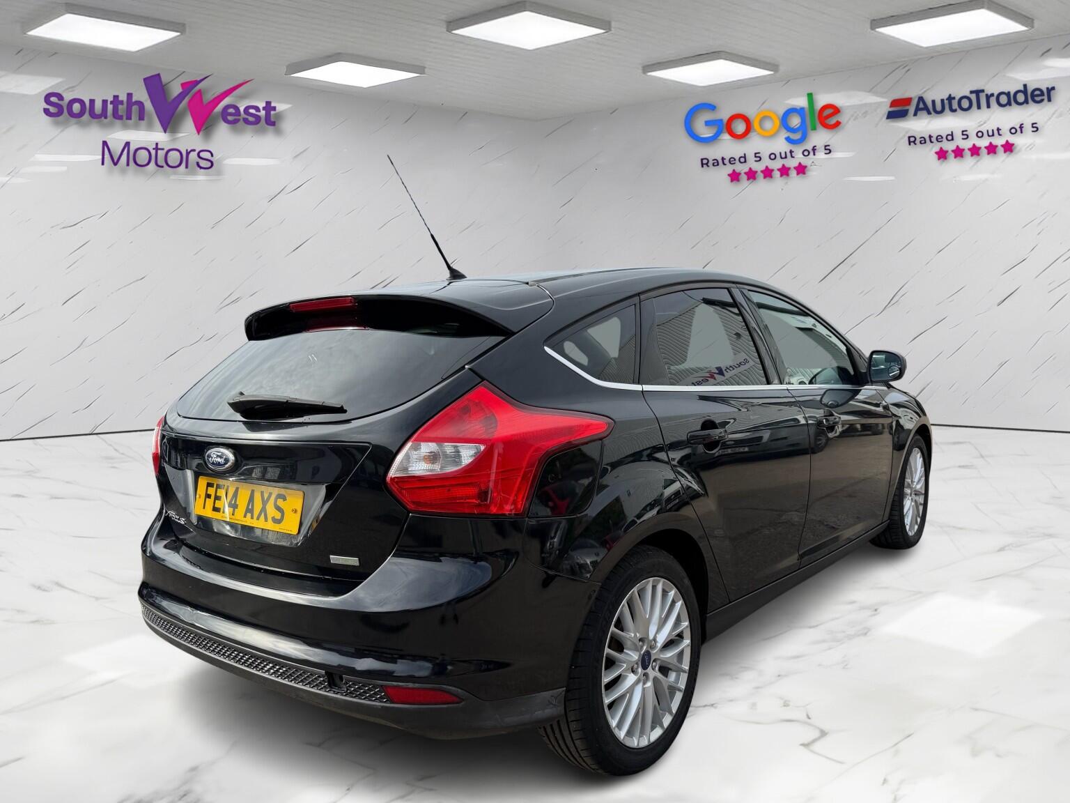 Ford Focus view 7