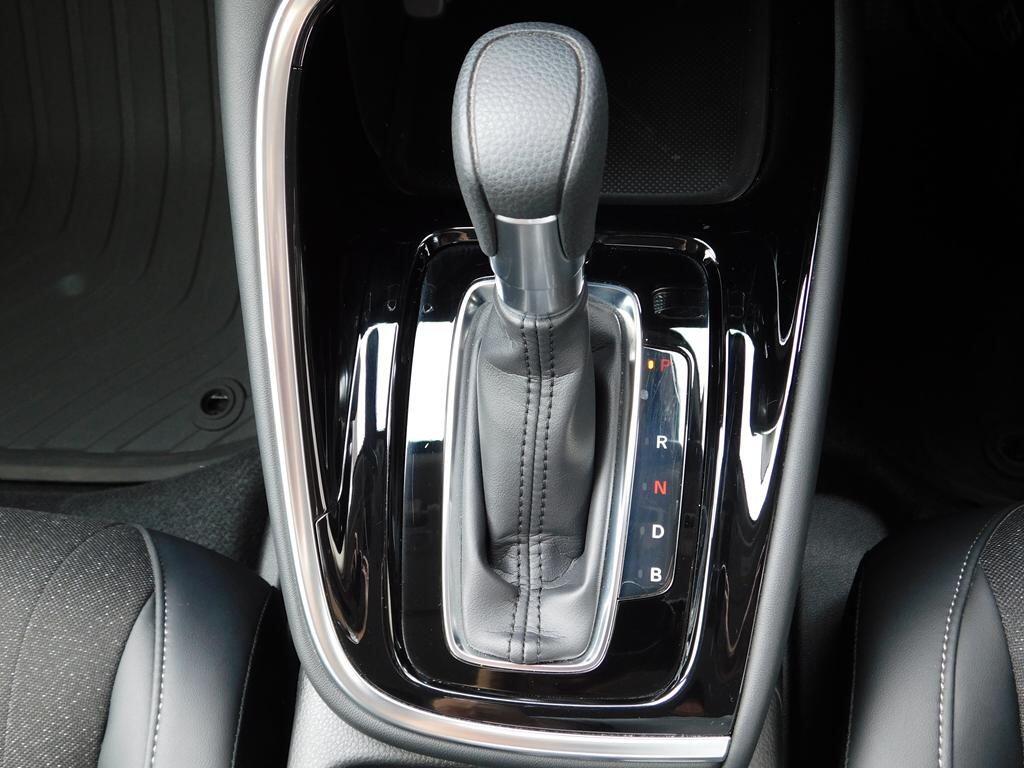 HR-V