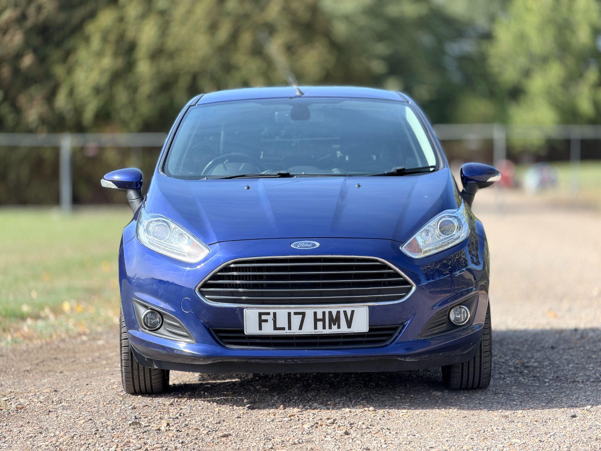 Ford Fiesta view 20