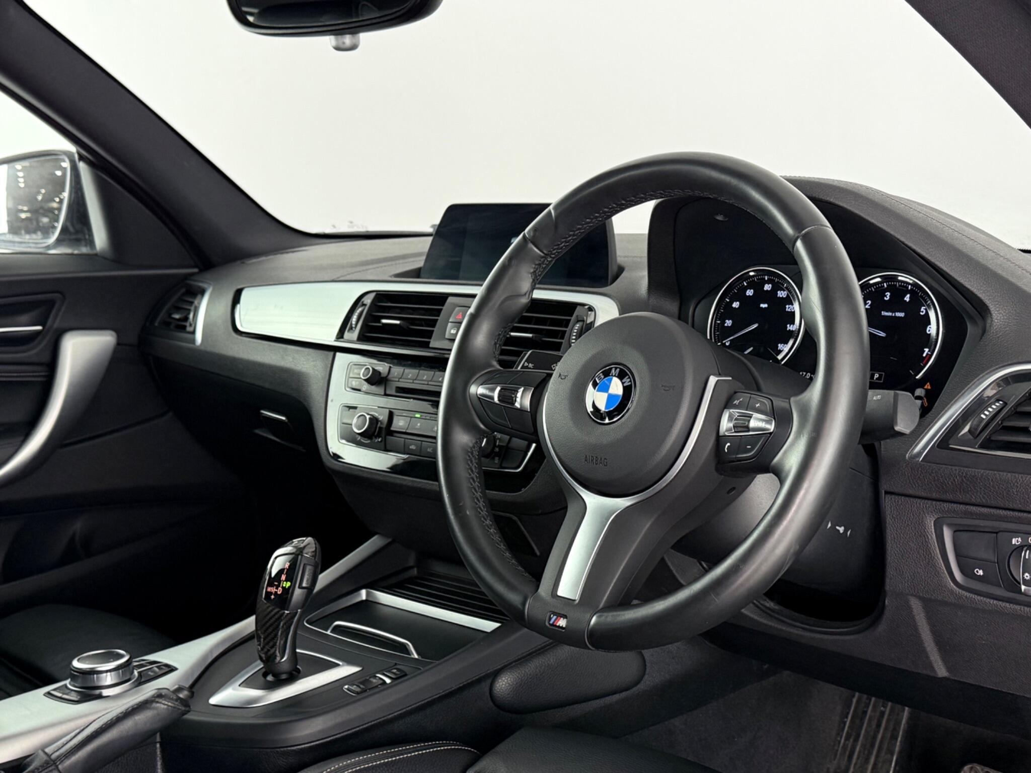 BMW 2 Series view 3