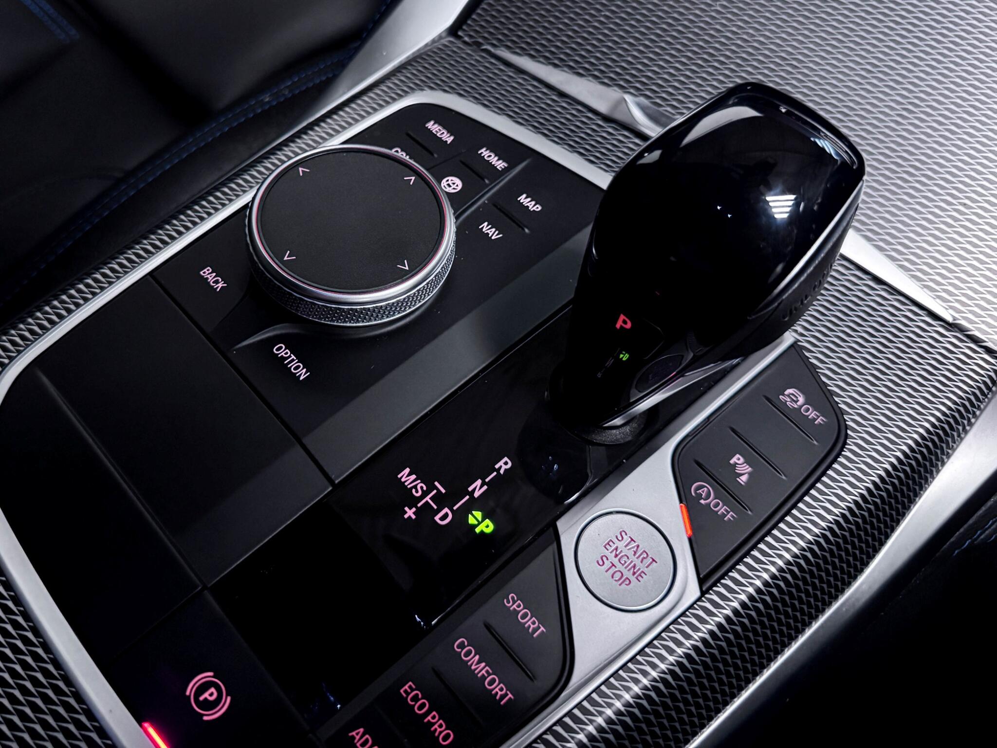 BMW 4 Series view 34