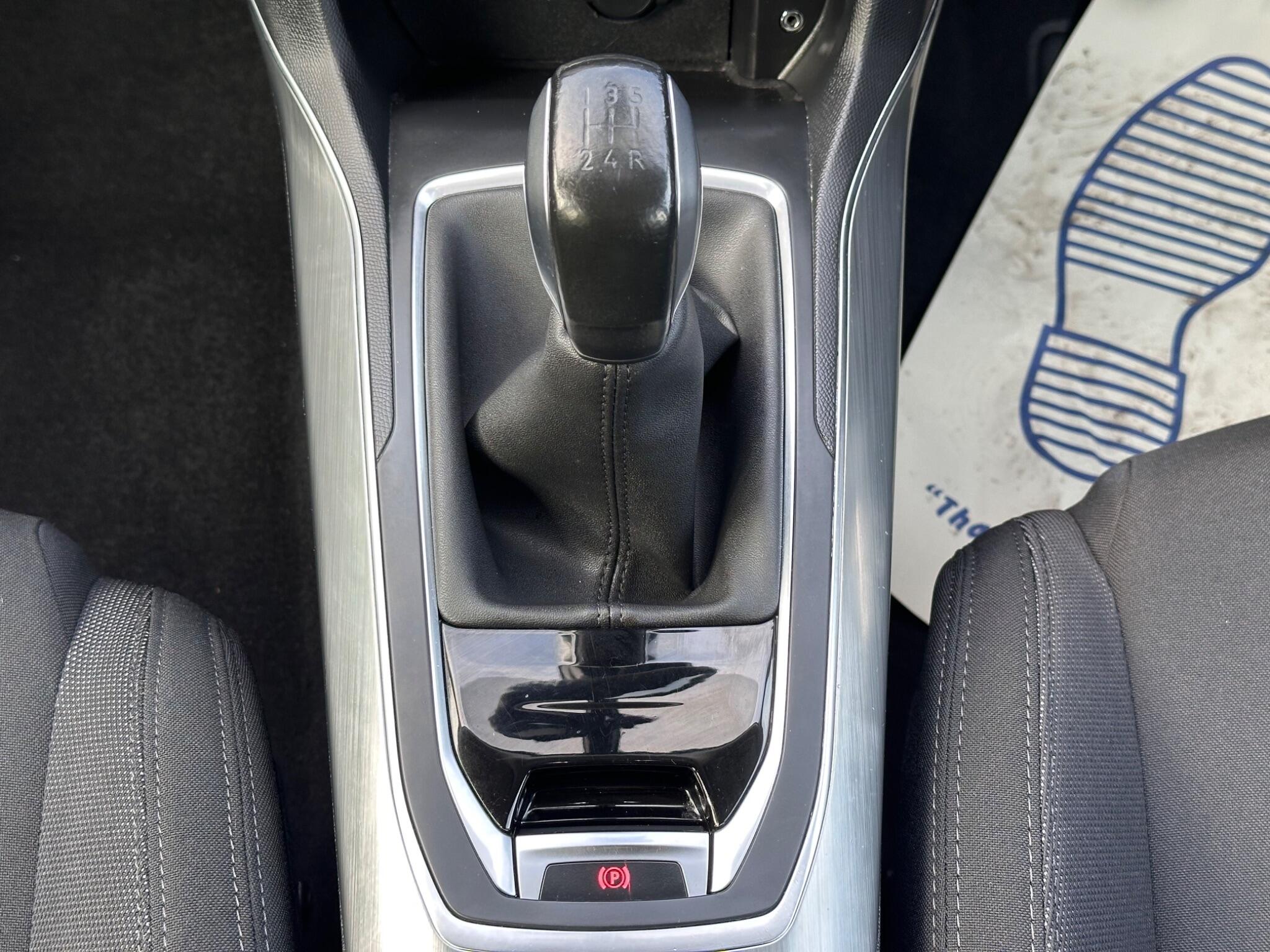 Peugeot 308 view 41