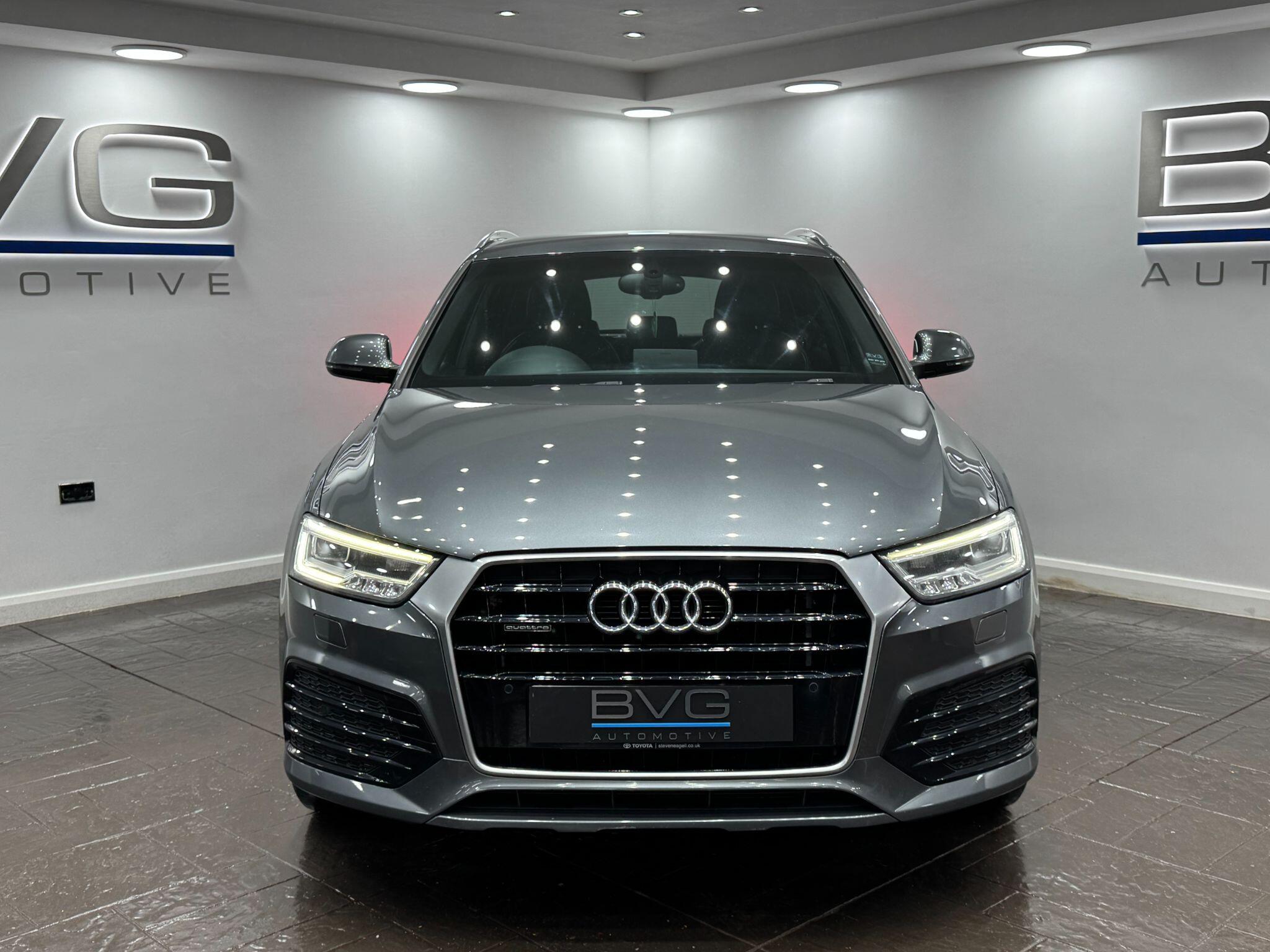 Audi Q3 view 4