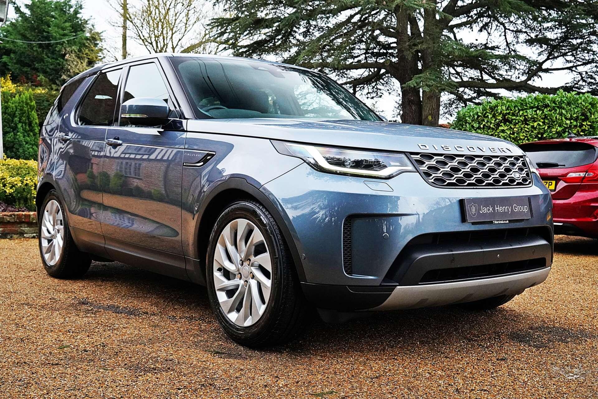 Land Rover Discovery view 9