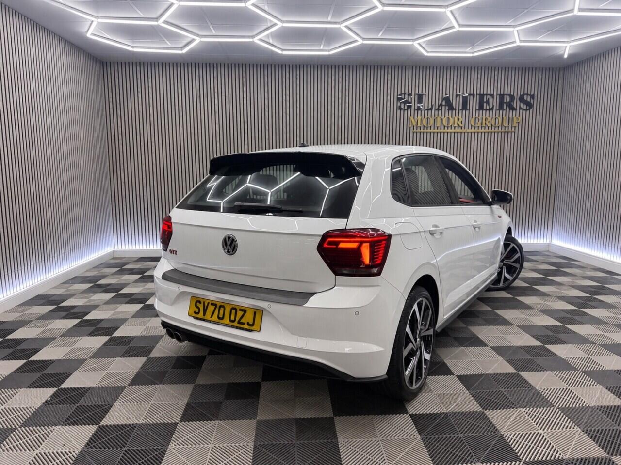 Volkswagen Polo view 32