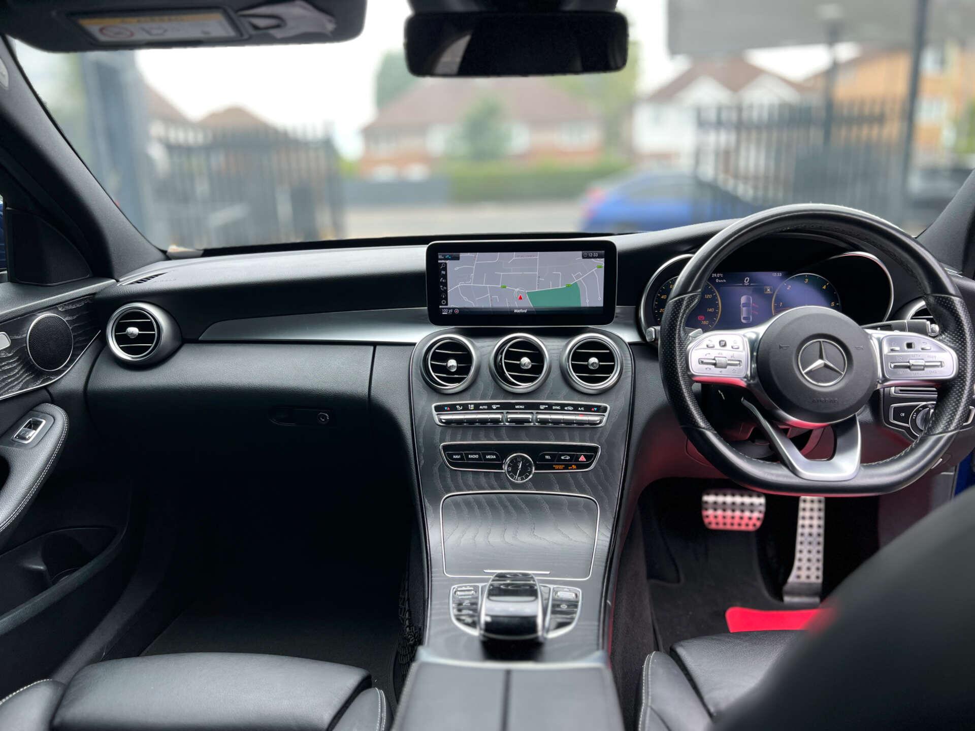 Mercedes-Benz C Class view 17
