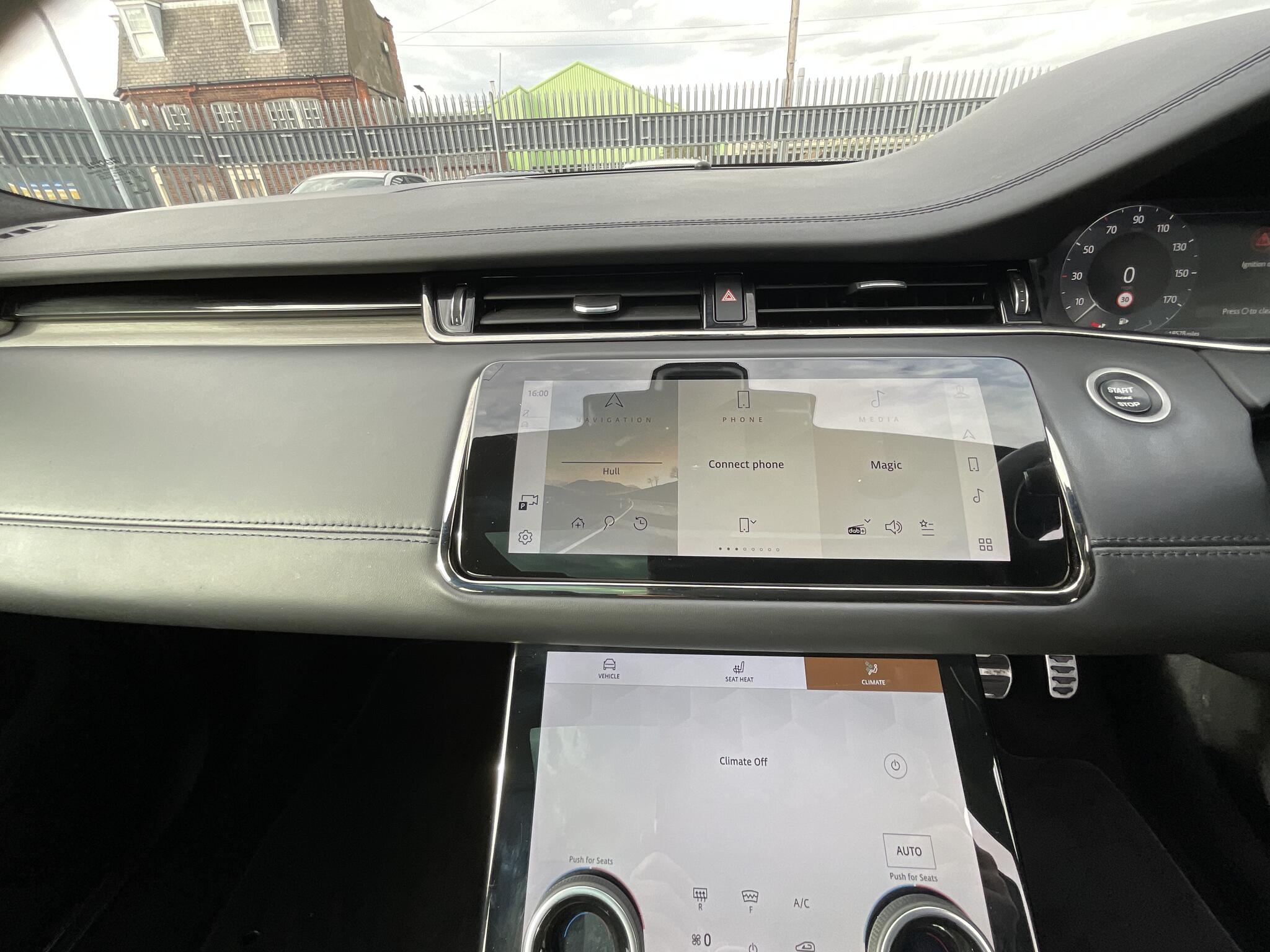 Land Rover Range Rover Evoque view 30