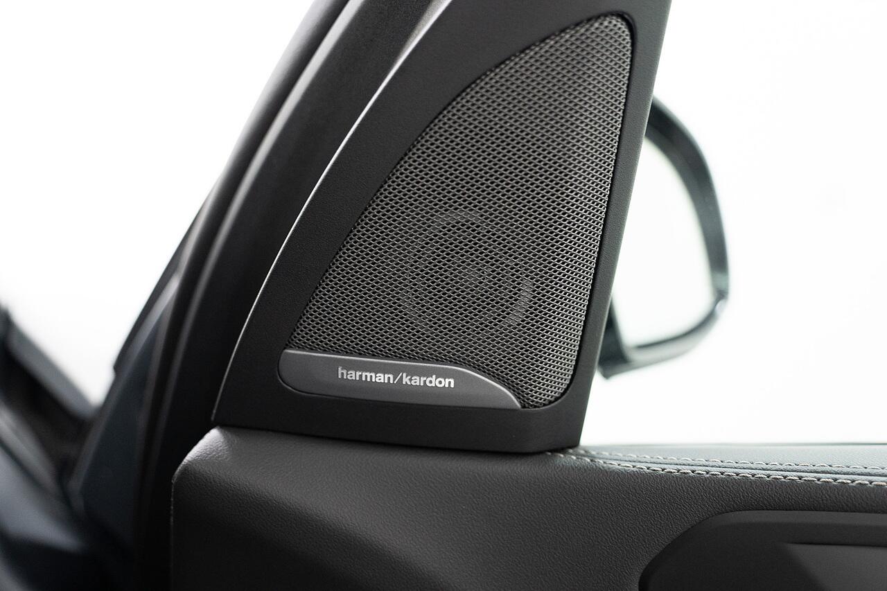 BMW X5 view 28