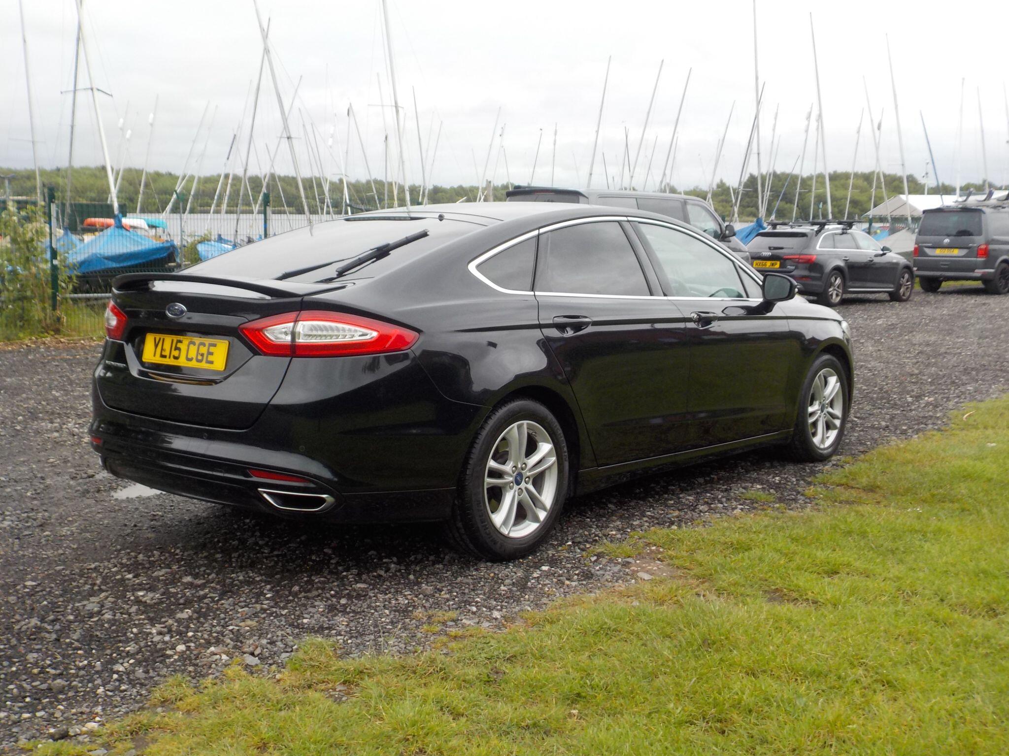 Ford Mondeo 2.0 TDCi Titanium Euro 6 (s/s) 5dr