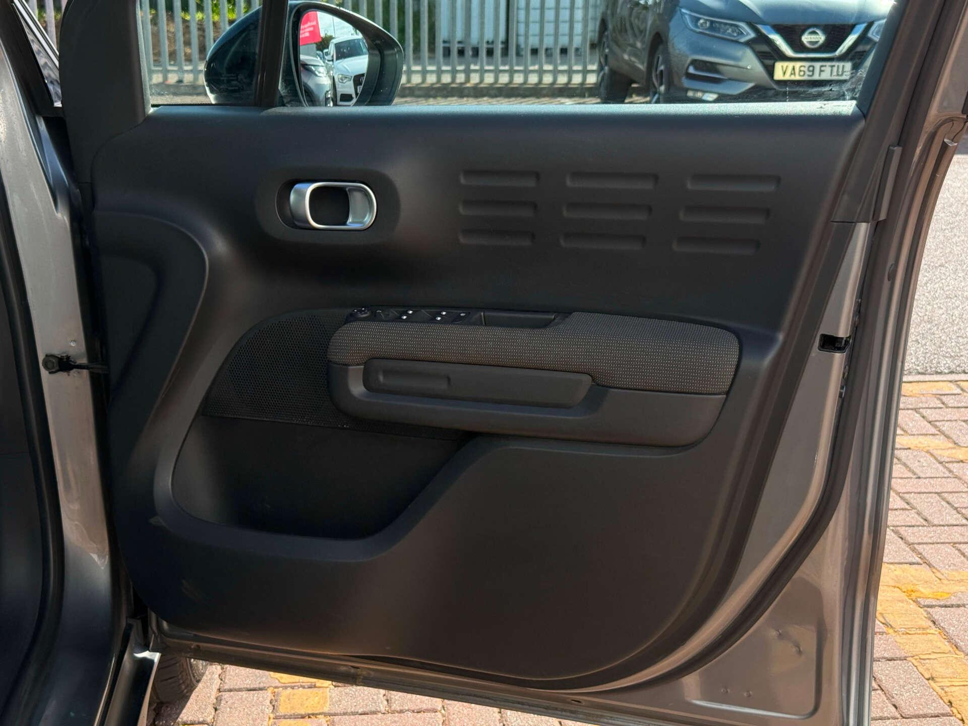 Citroen C3 Aircross view 20