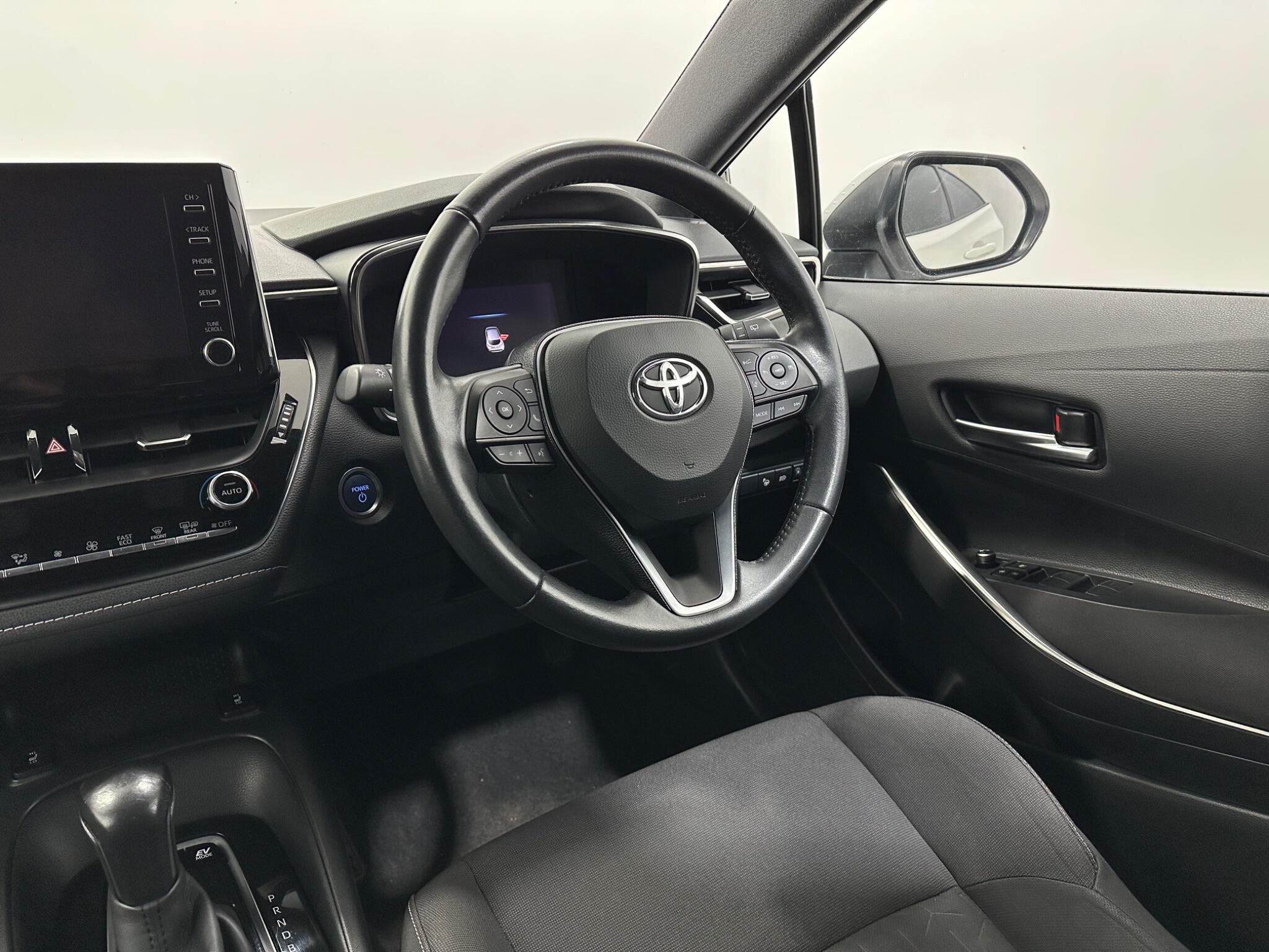 Toyota Corolla view 12