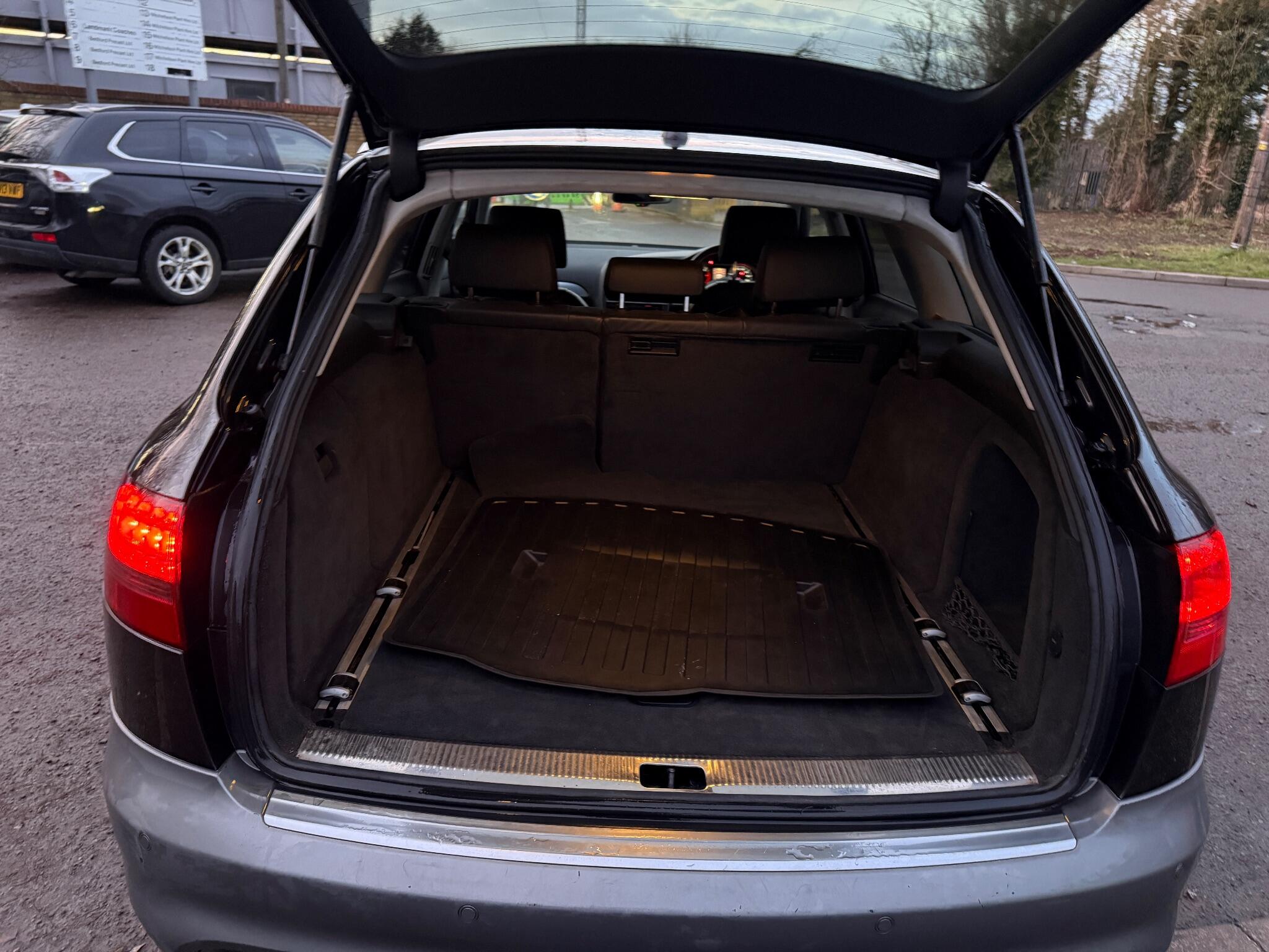 2009 Audi A6 Allroad image 33