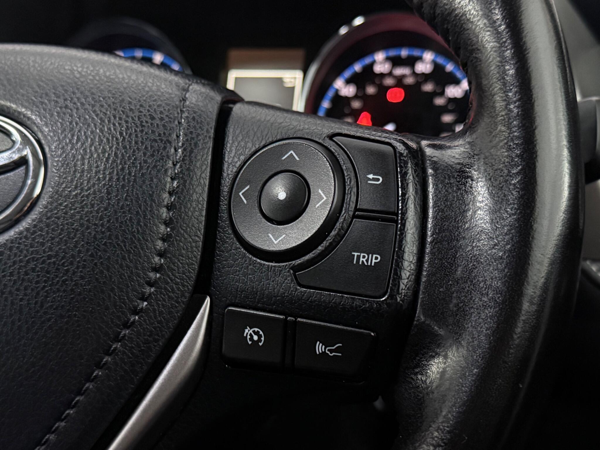 Toyota Rav4 view 15