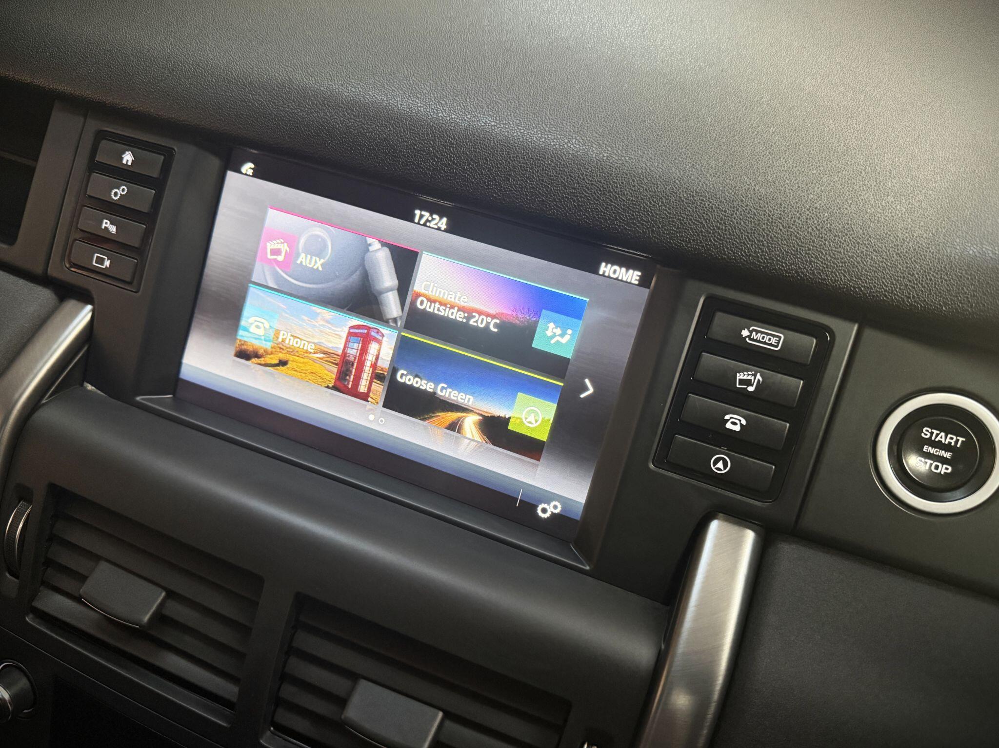Land Rover Discovery Sport view 10