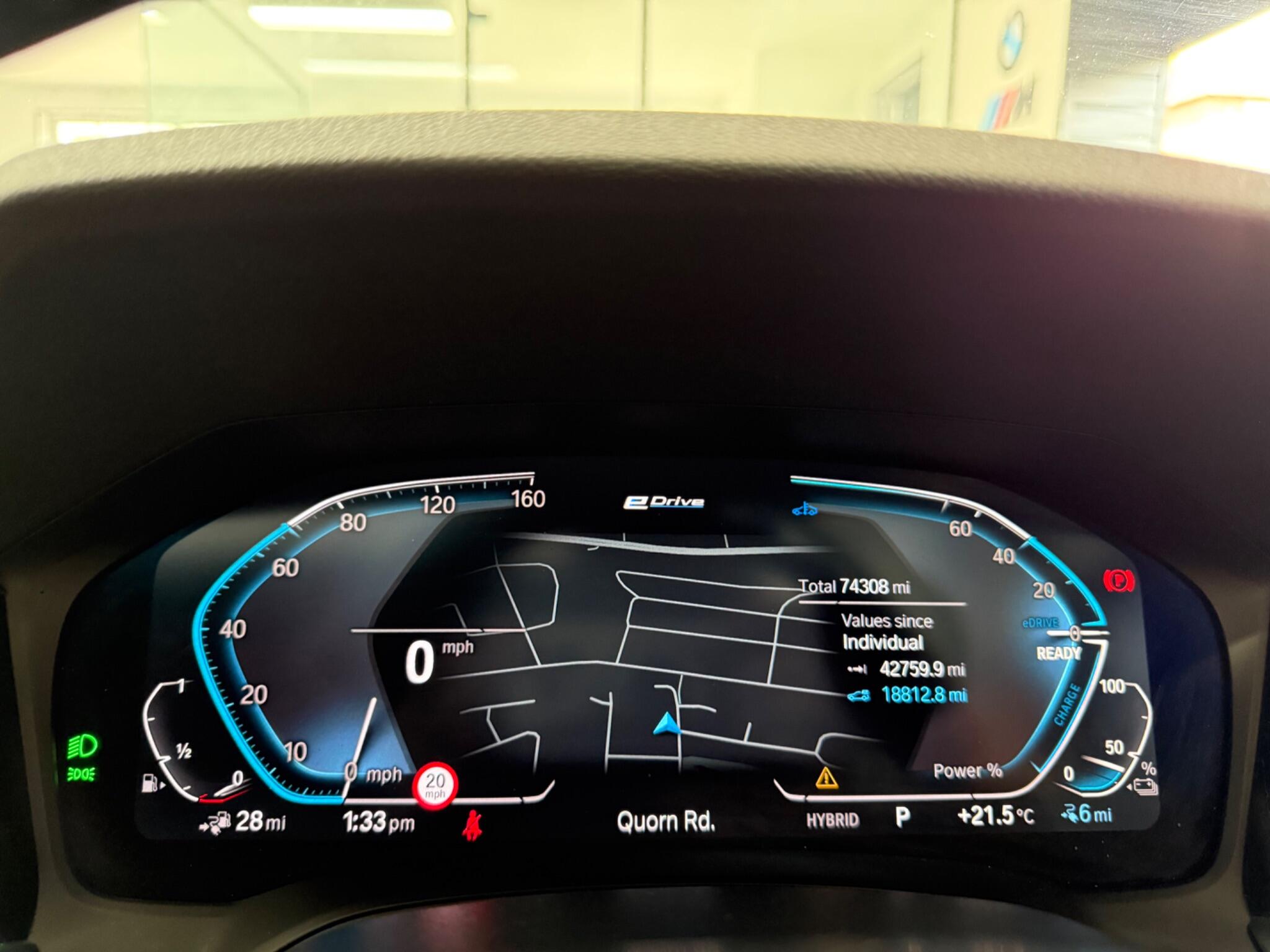 BMW 3 Series view 33