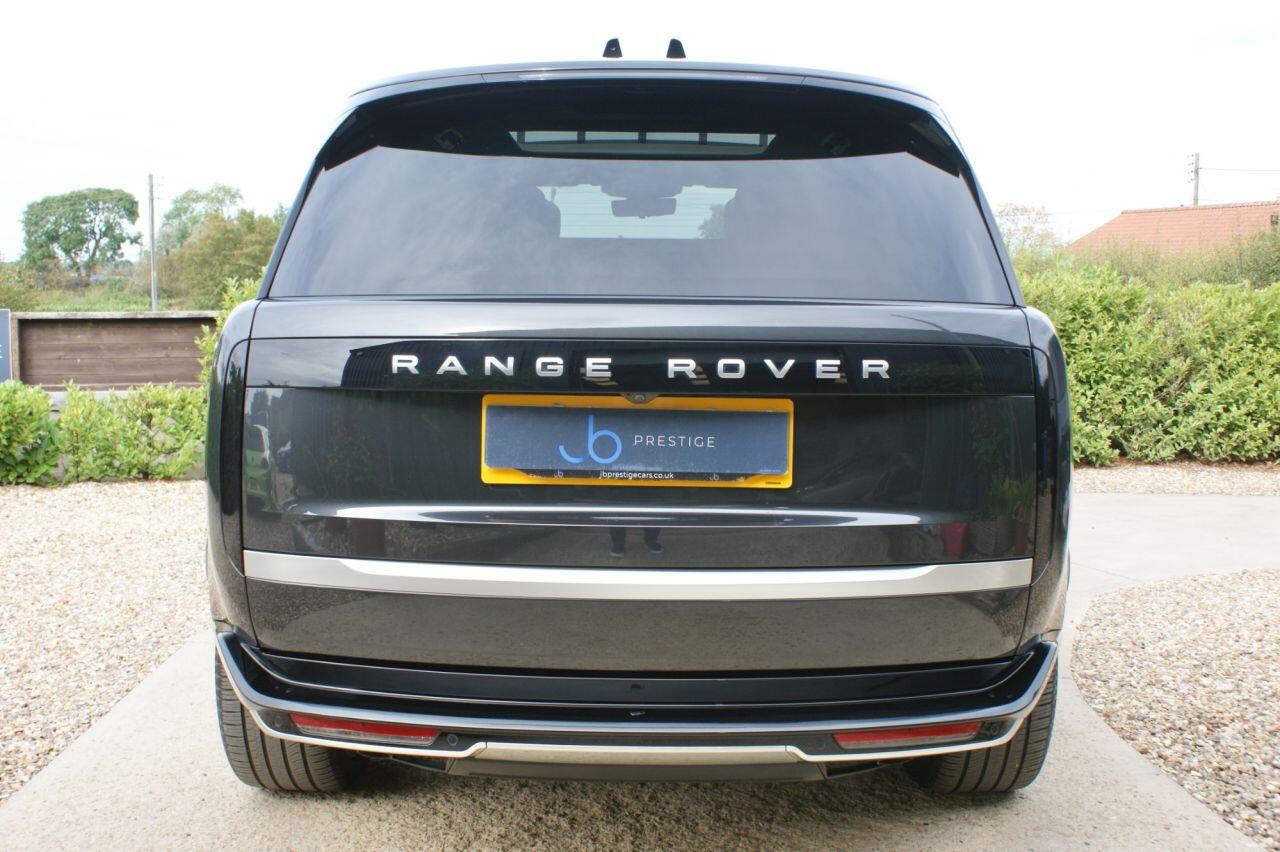 Land Rover Range Rover view 14
