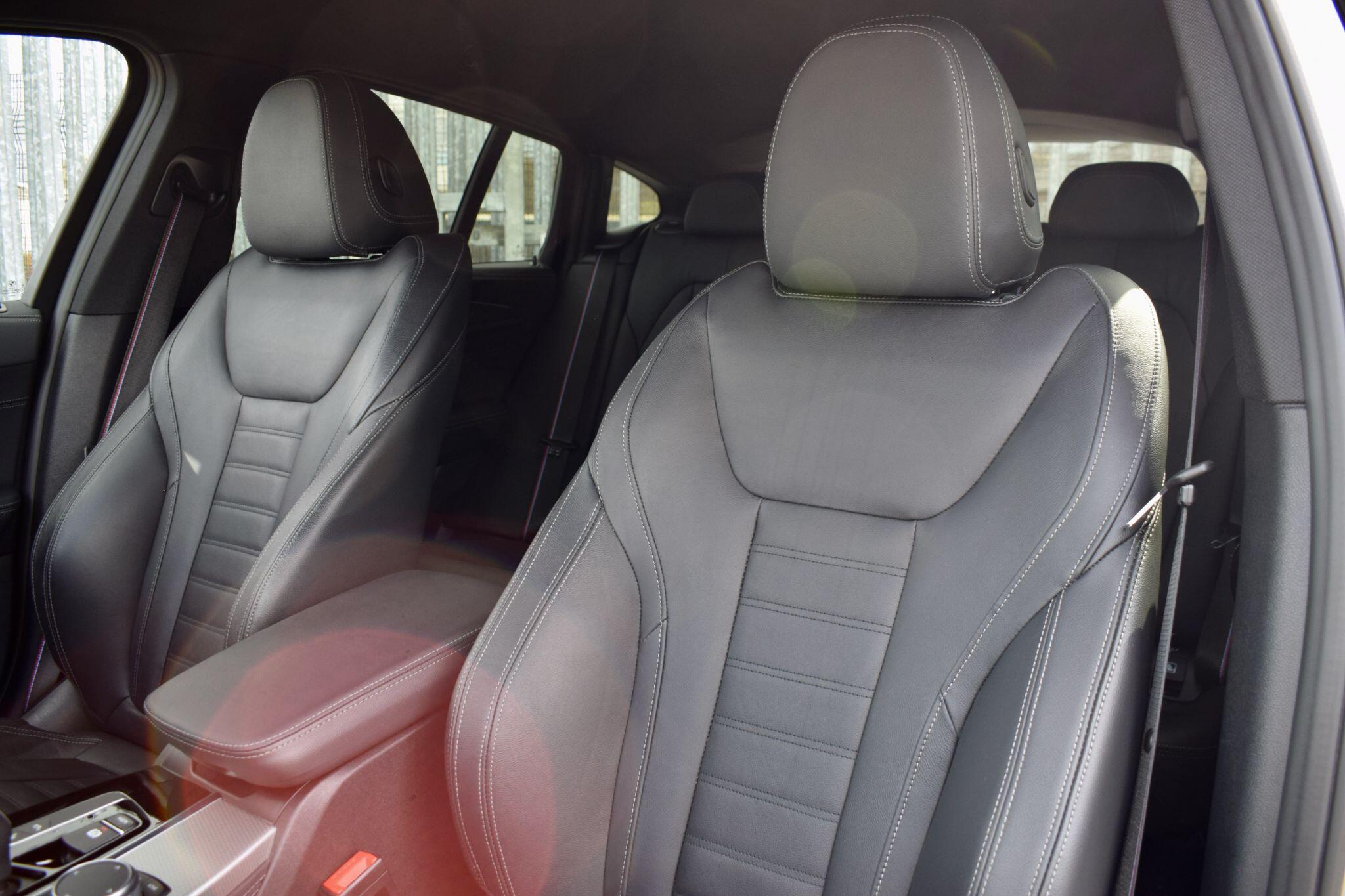 BMW X4 view 8