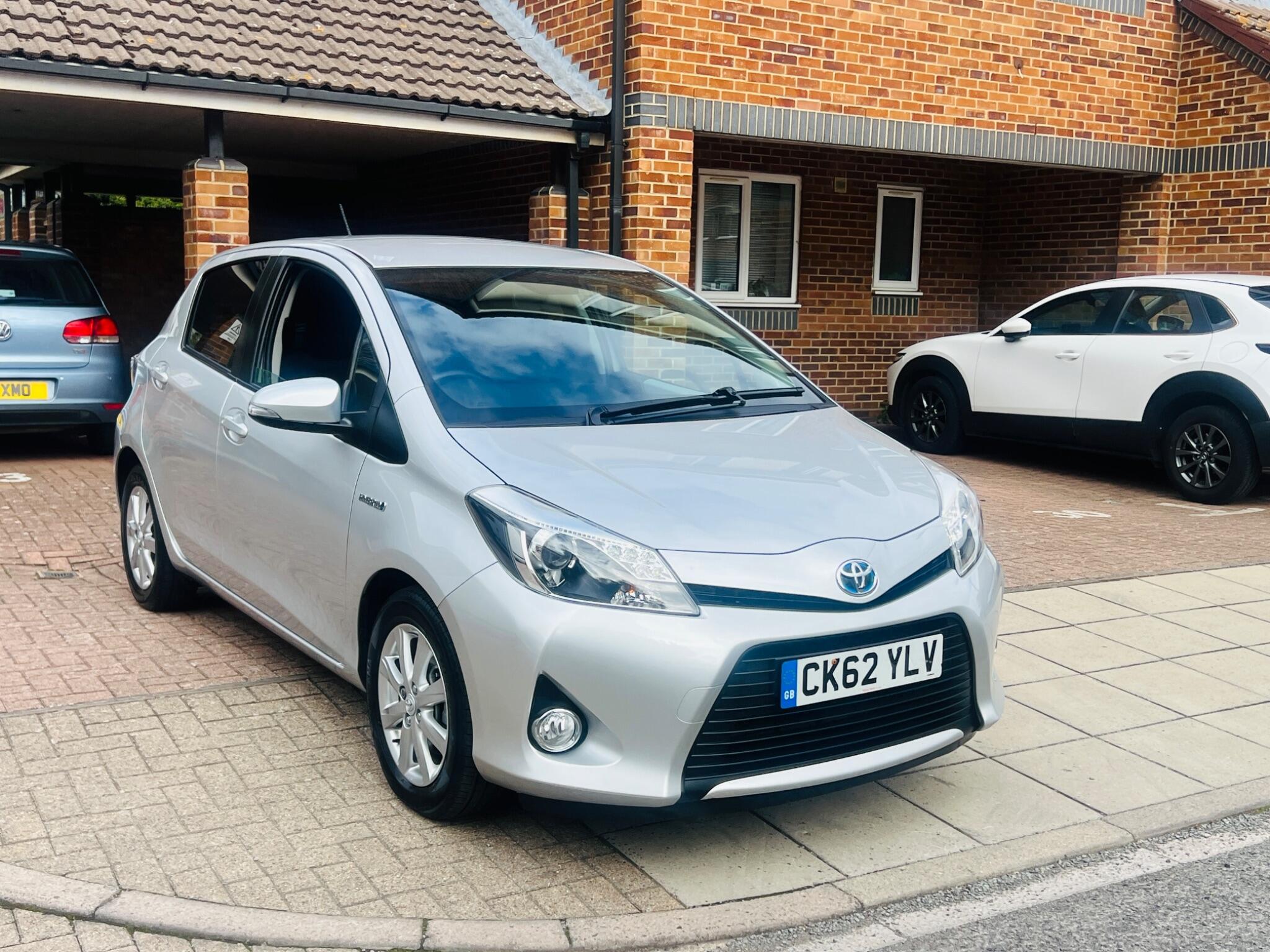Toyota Yaris view 10
